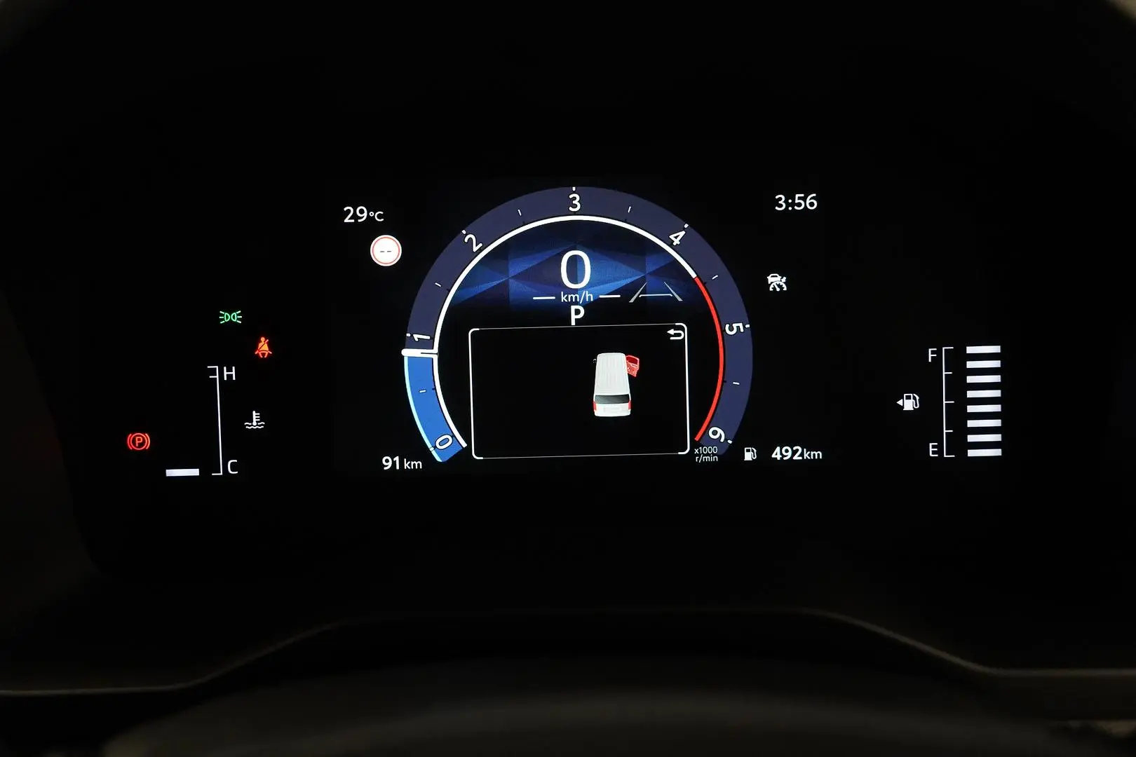 2025 Toyota Hiace Gallery Image 12