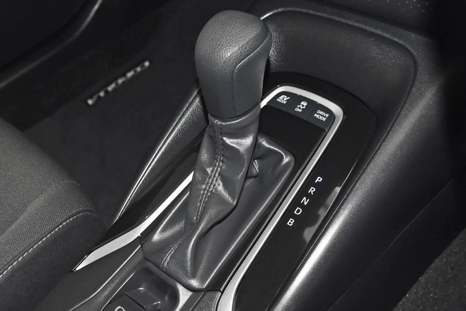 2025 Toyota Corolla Gallery Image 14