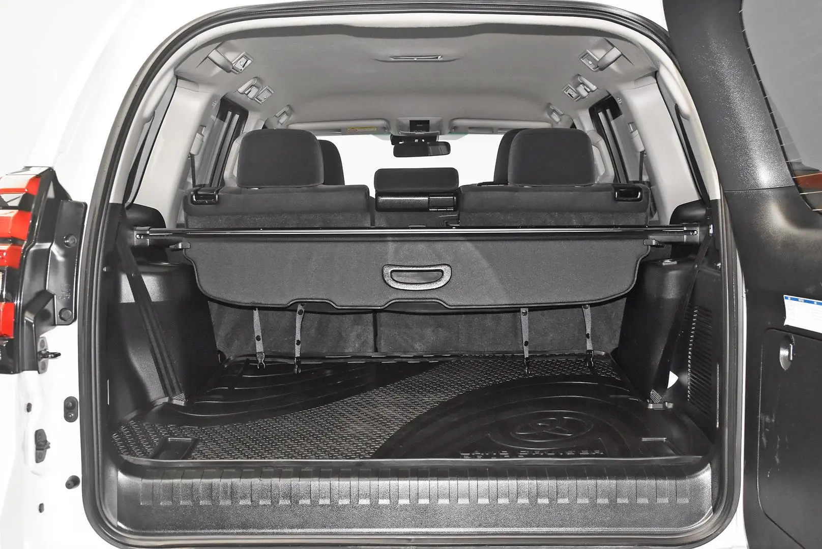 2021 Toyota Landcruiser Prado Gallery Image 20