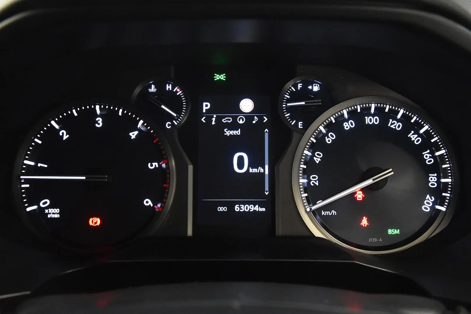 2023 Toyota Landcruiser Prado Gallery Image 9