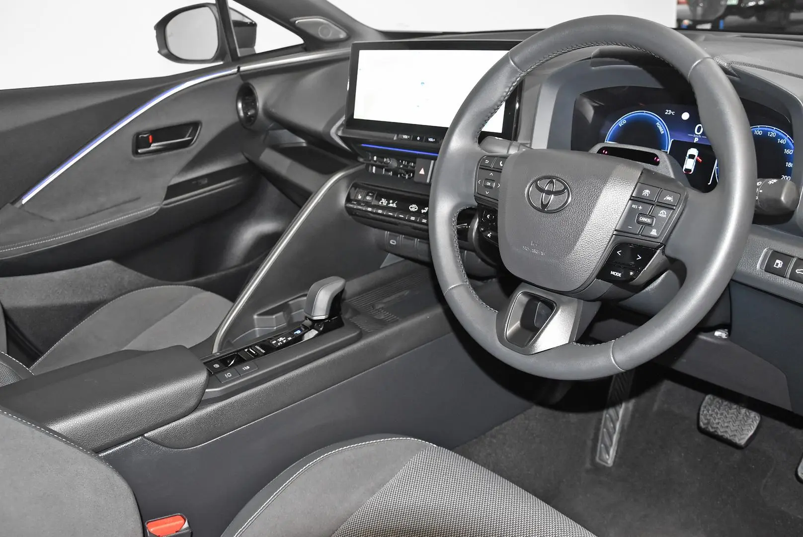 2023 Toyota C-HR Gallery Image 9
