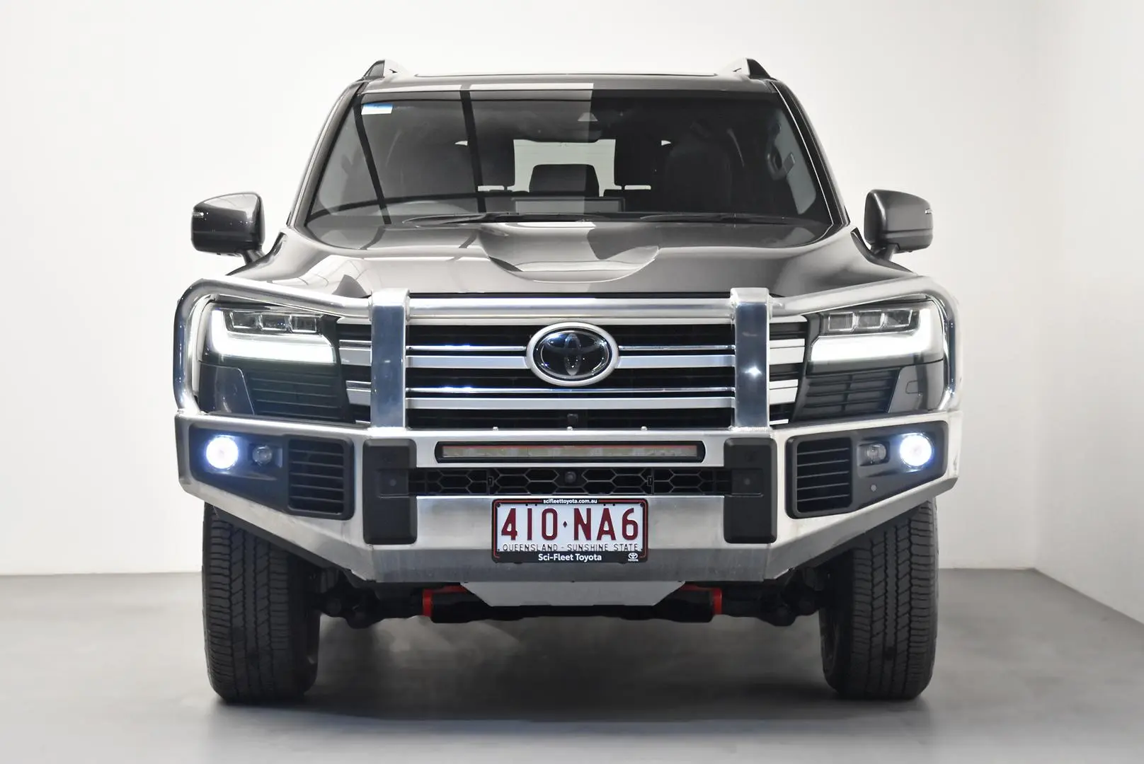 2022 Toyota Landcruiser Gallery Image 2