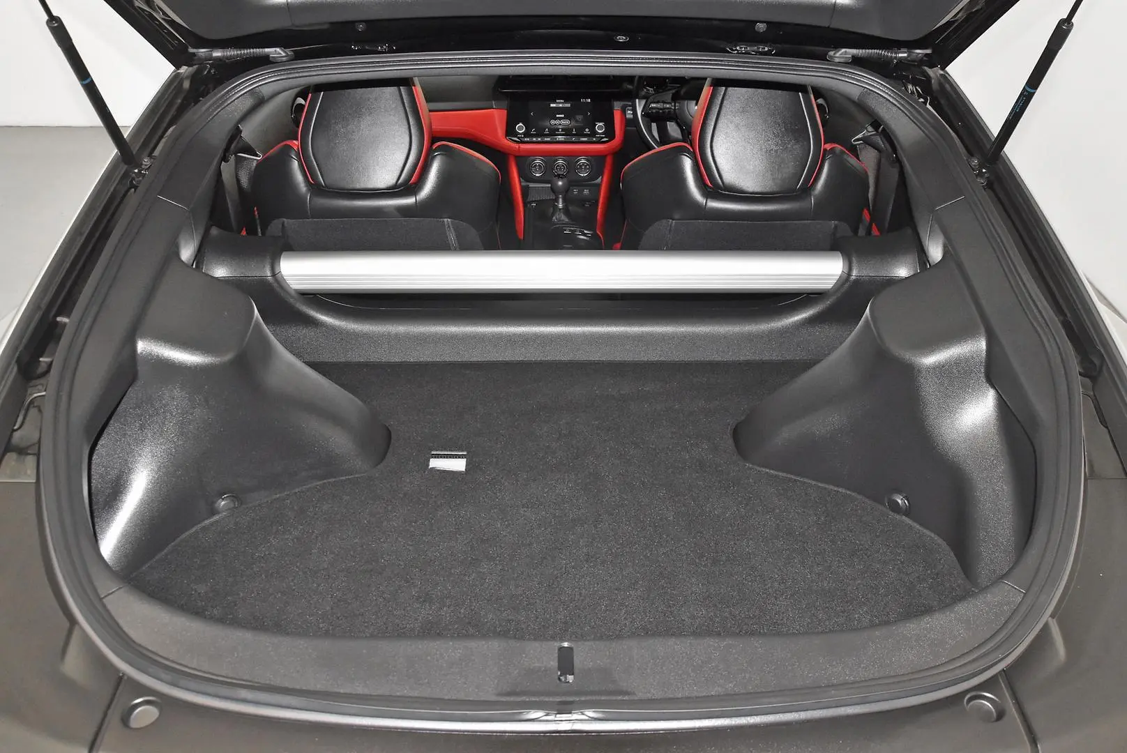 2024 Nissan Z Gallery Image 18