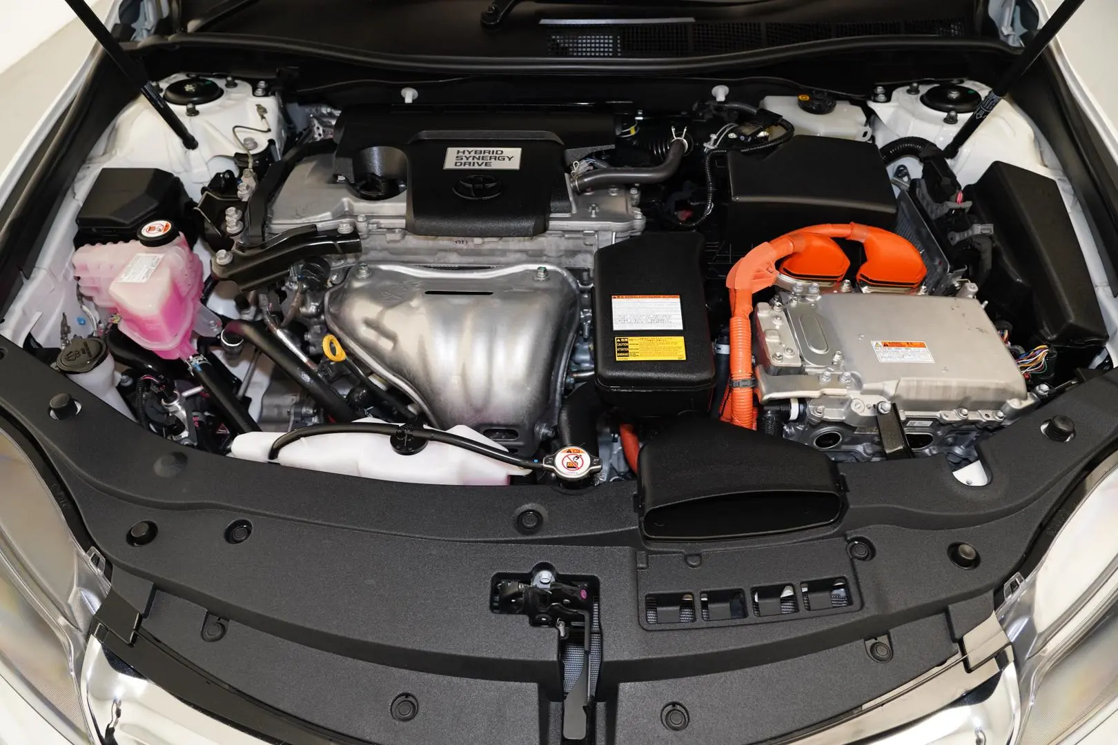 2017 Toyota Camry Gallery Image 23