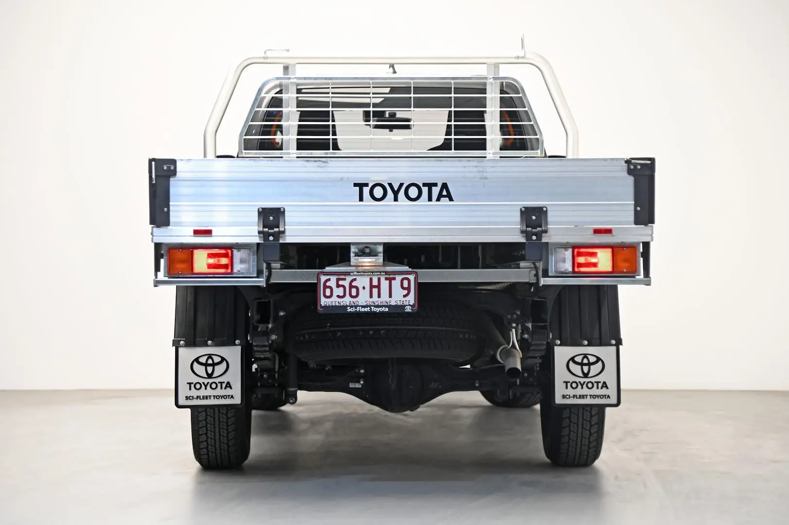 2023 Toyota Hilux Image 6