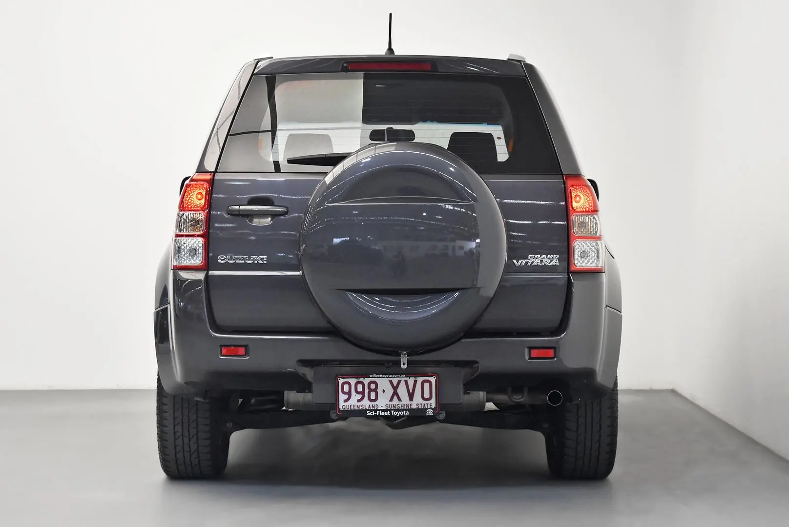 2017 Suzuki Grand Vitara Gallery Image 6