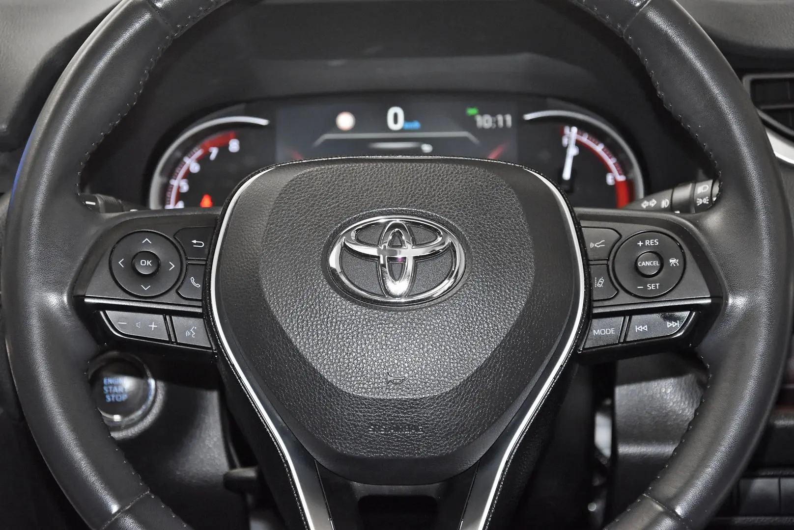 2019 Toyota RAV4 Gallery Image 16
