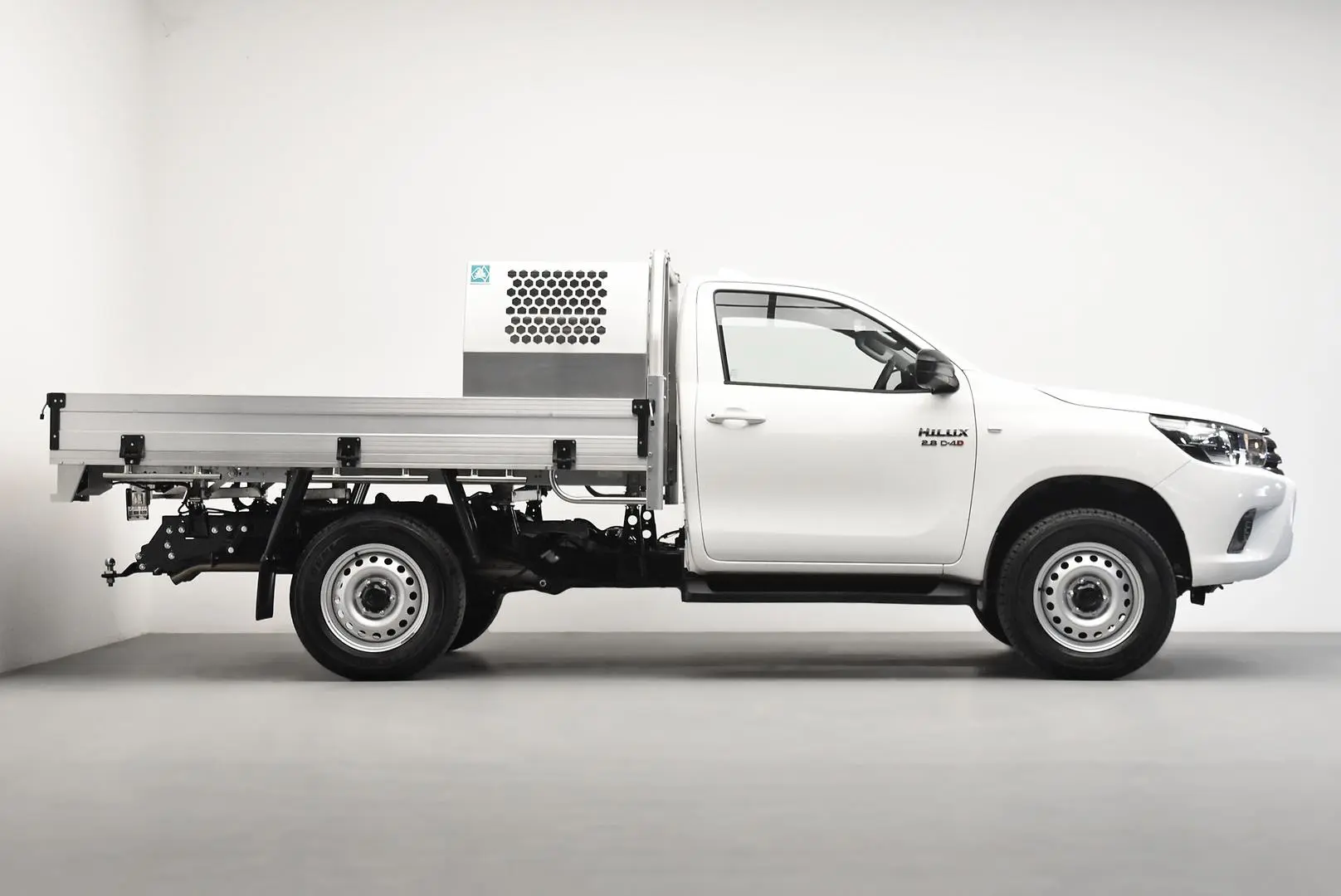 2024 Toyota Hilux Gallery Image 3