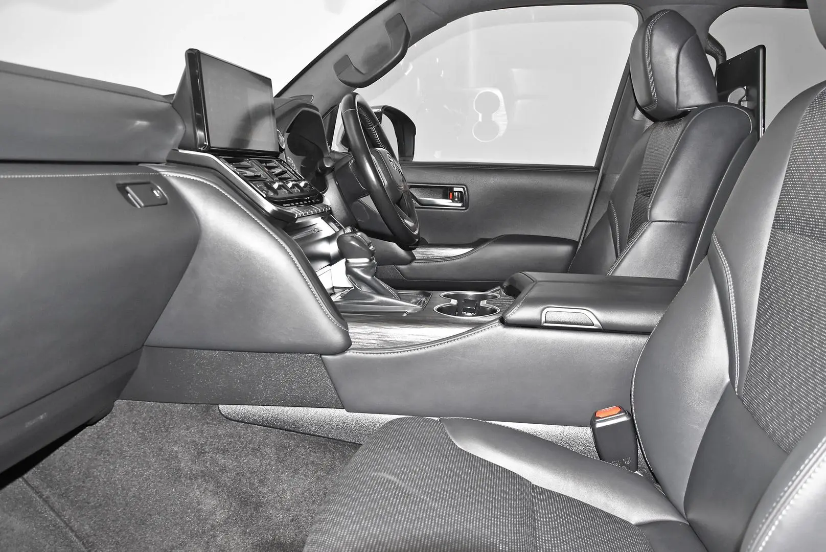 2024 Toyota Landcruiser Gallery Image 17