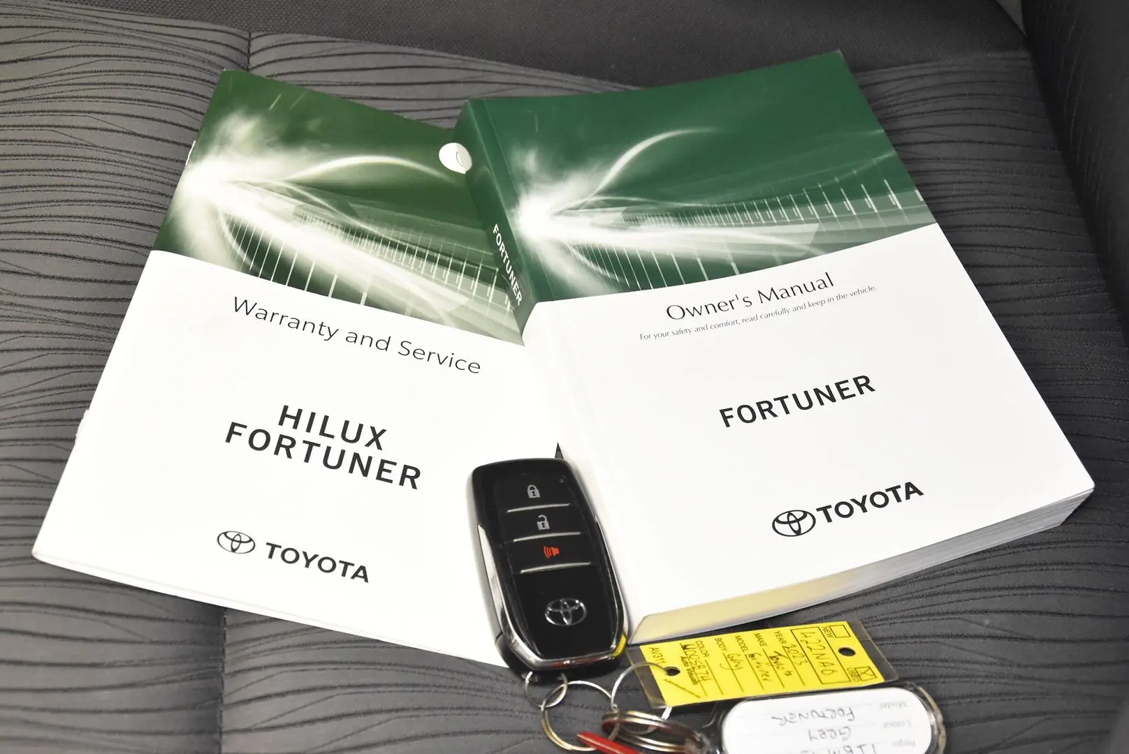 2023 Toyota Fortuner Gallery Image 18