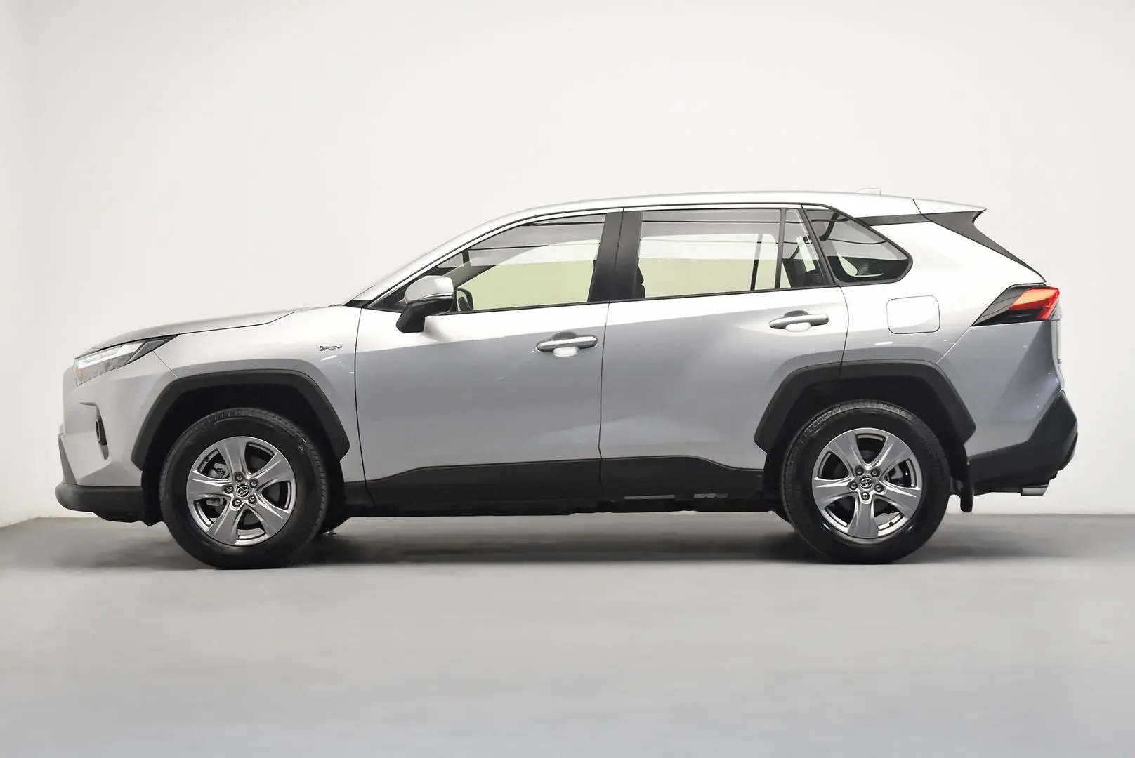 2025 Toyota RAV4 Gallery Image 4