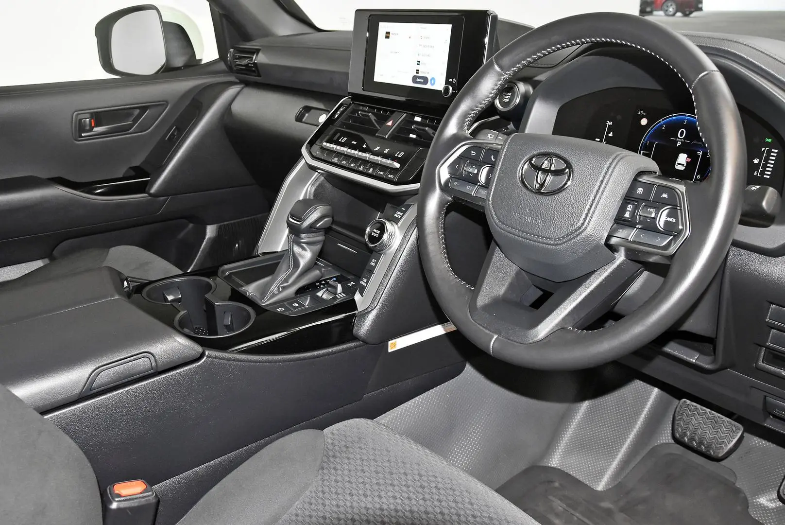 2025 Toyota Landcruiser Gallery Image 7