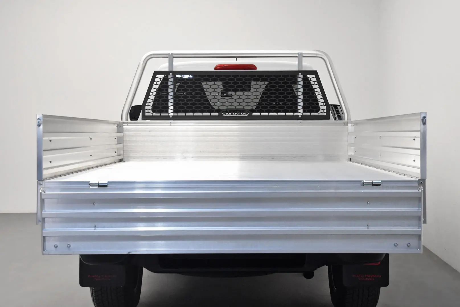 2025 Isuzu D-MAX Gallery Image 17