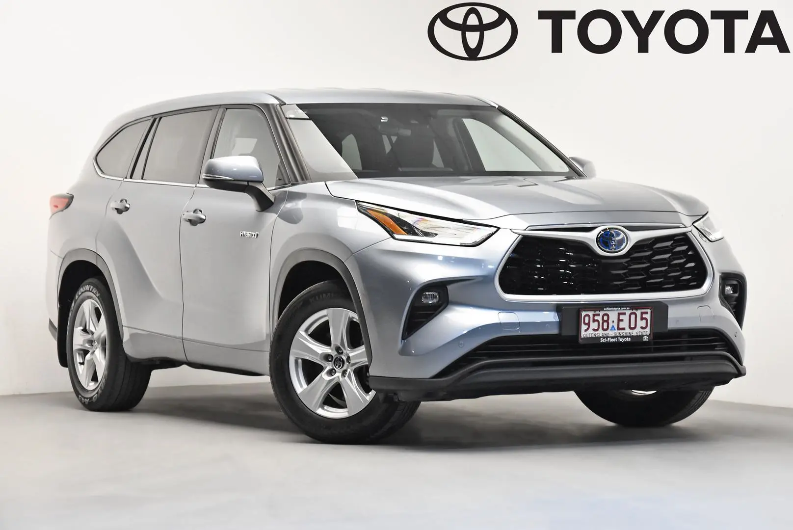2022 Toyota Kluger Gallery Image 1