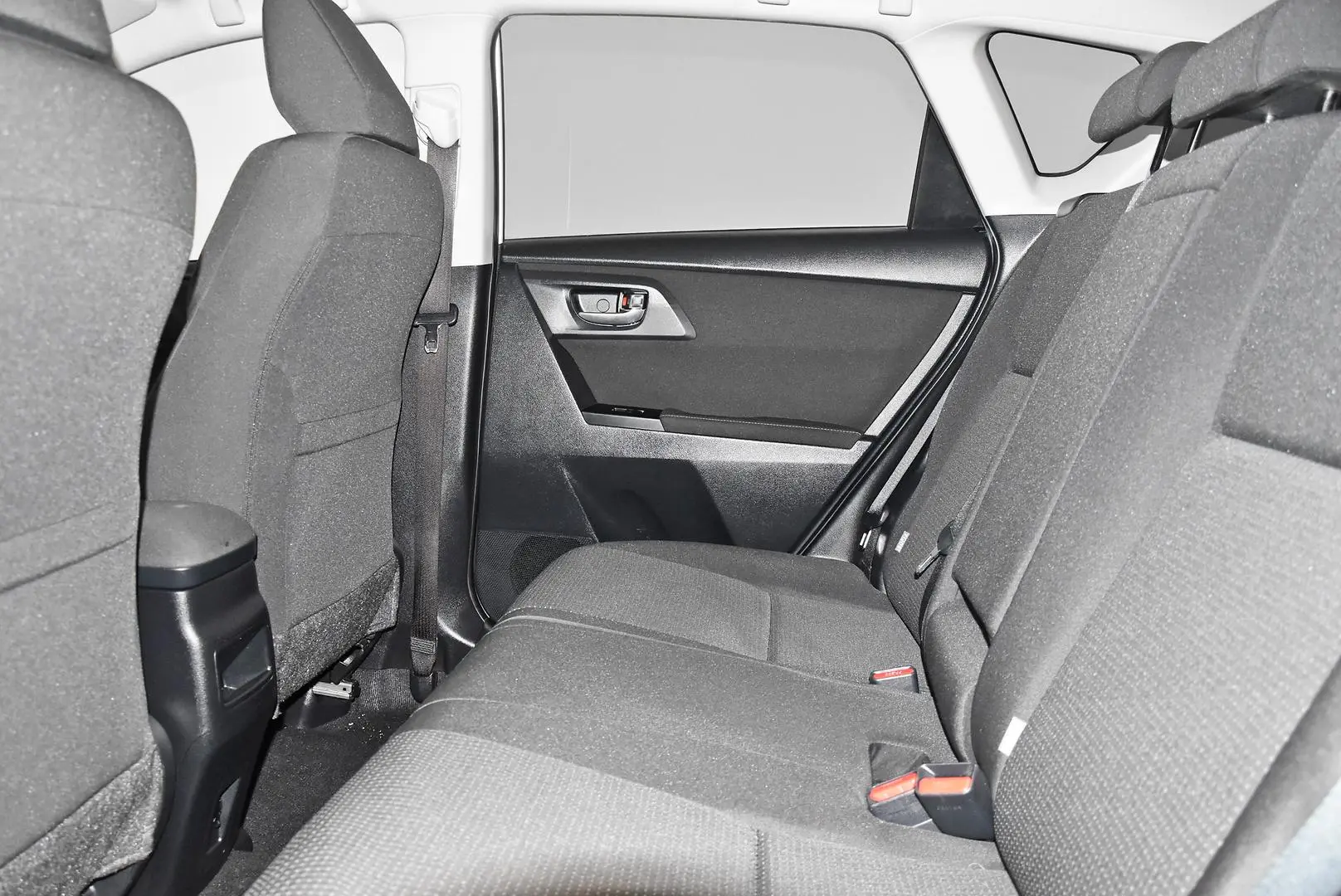 2015 Toyota Corolla Gallery Image 18