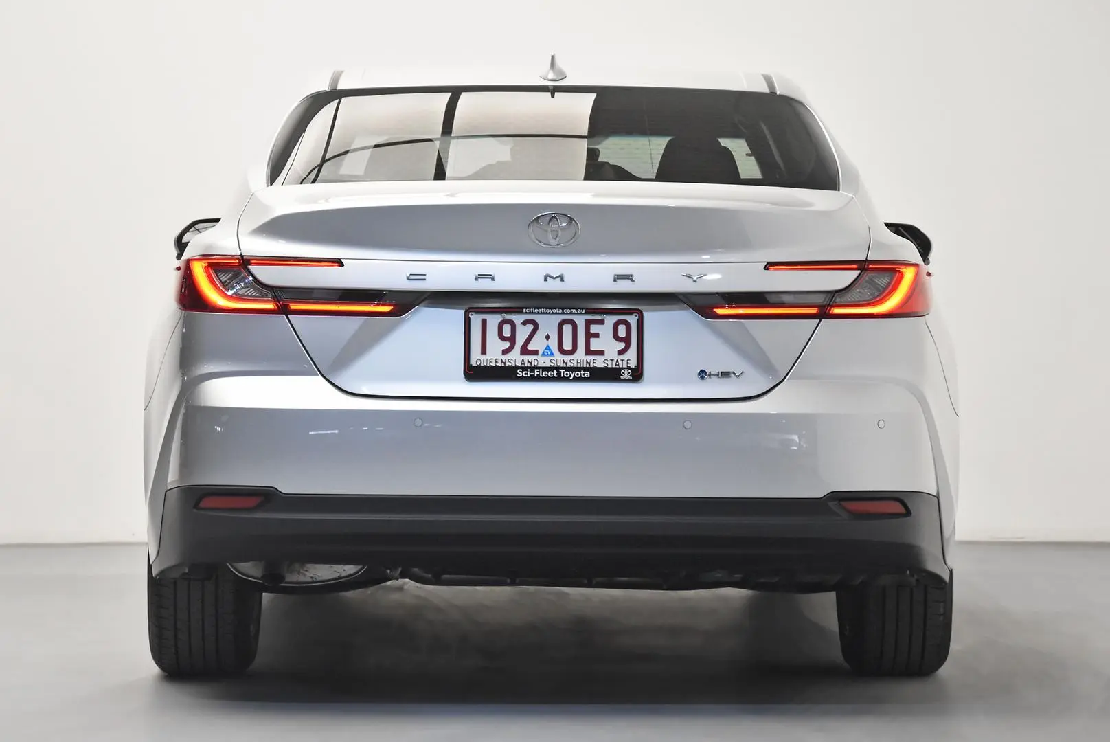 2024 Toyota Camry Gallery Image 6