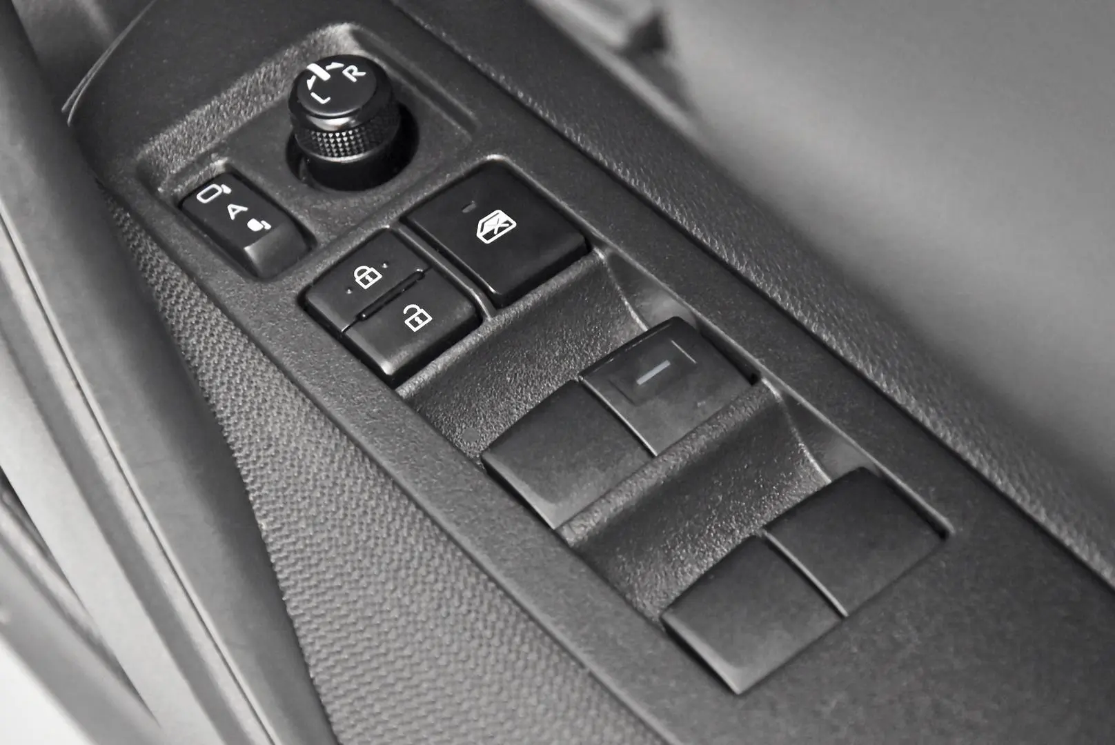 2024 Toyota Corolla Gallery Image 10