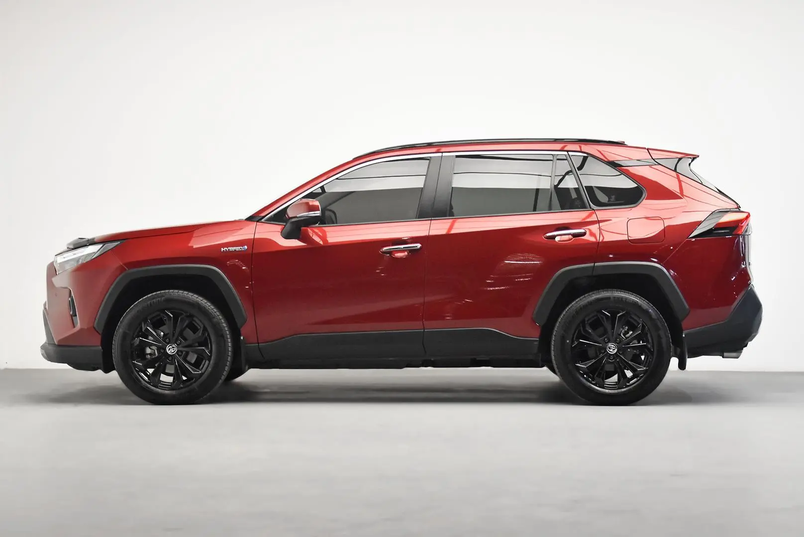 2022 Toyota RAV4 Gallery Image 4