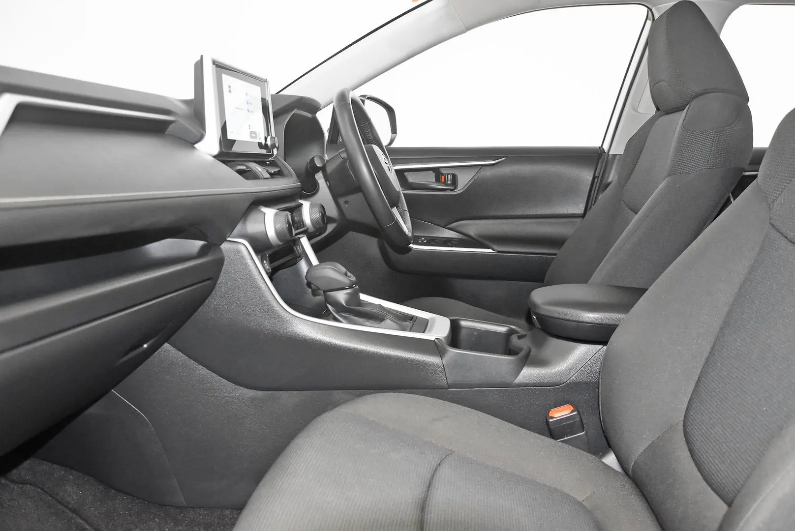 2024 Toyota RAV4 Gallery Image 17