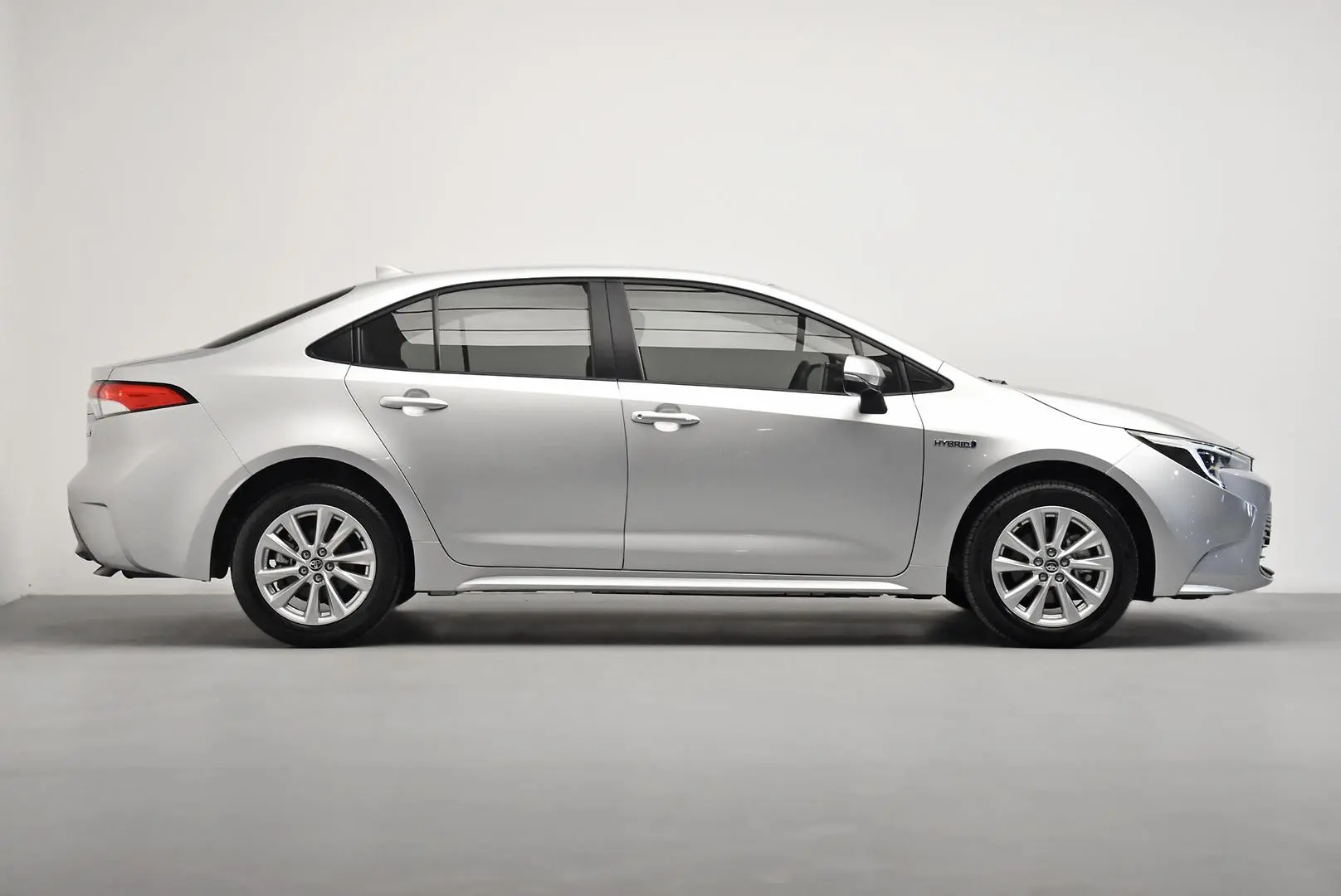 2024 Toyota Corolla Gallery Image 3
