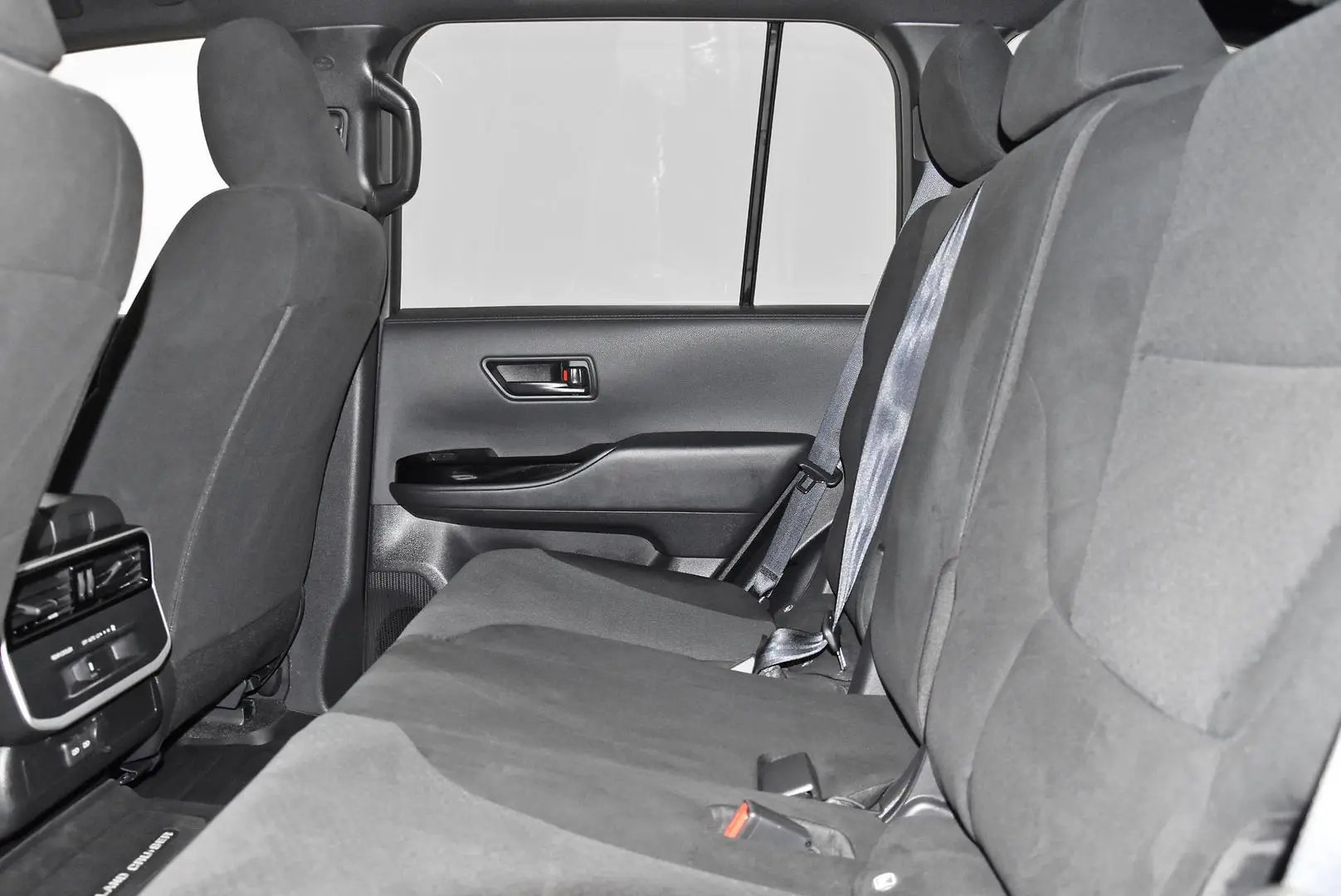 2024 Toyota Landcruiser Gallery Image 17