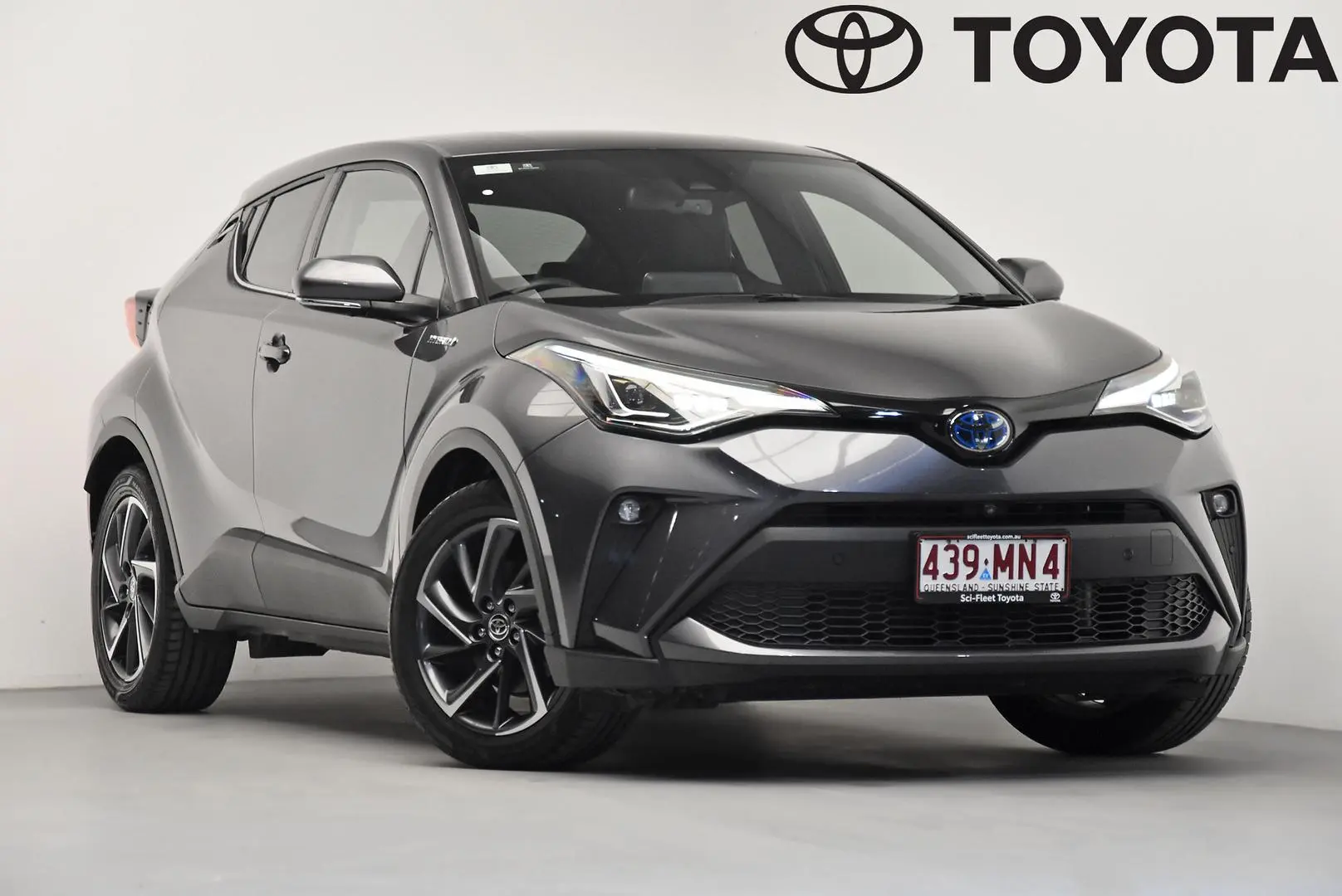 2022 Toyota C-HR Gallery Image 1