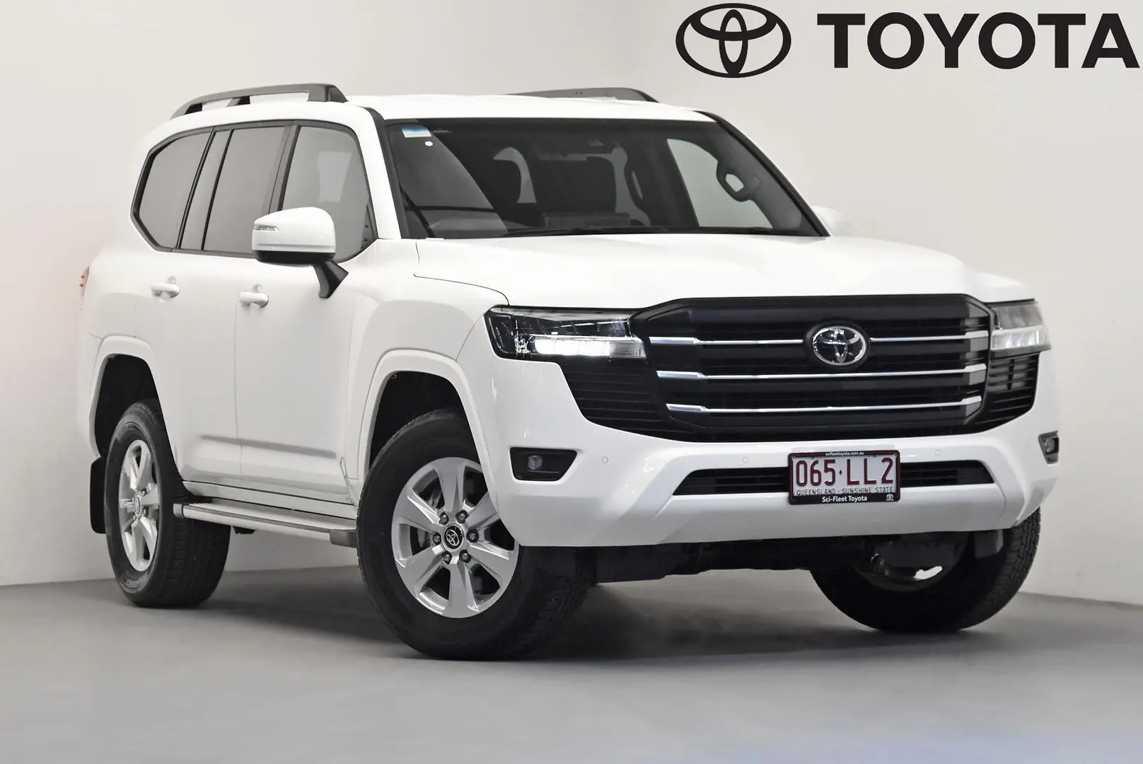 2024 Toyota Landcruiser Gallery Image 1