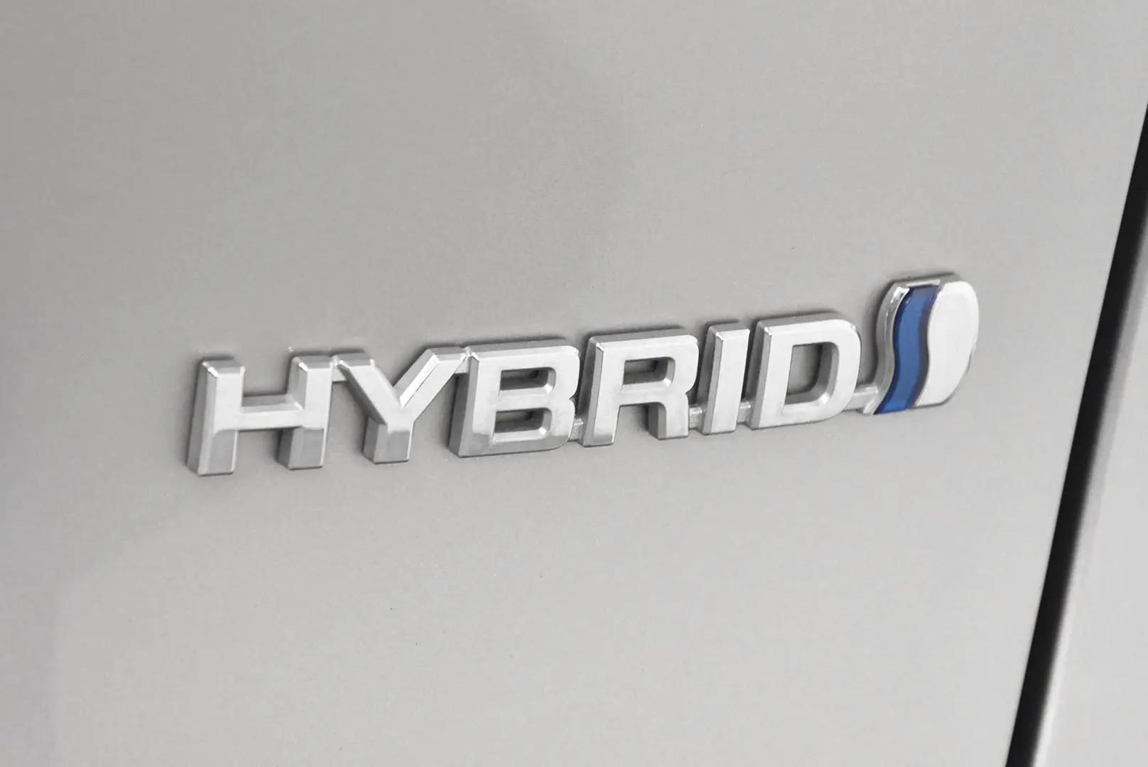 2024 Toyota RAV4 Gallery Image 8