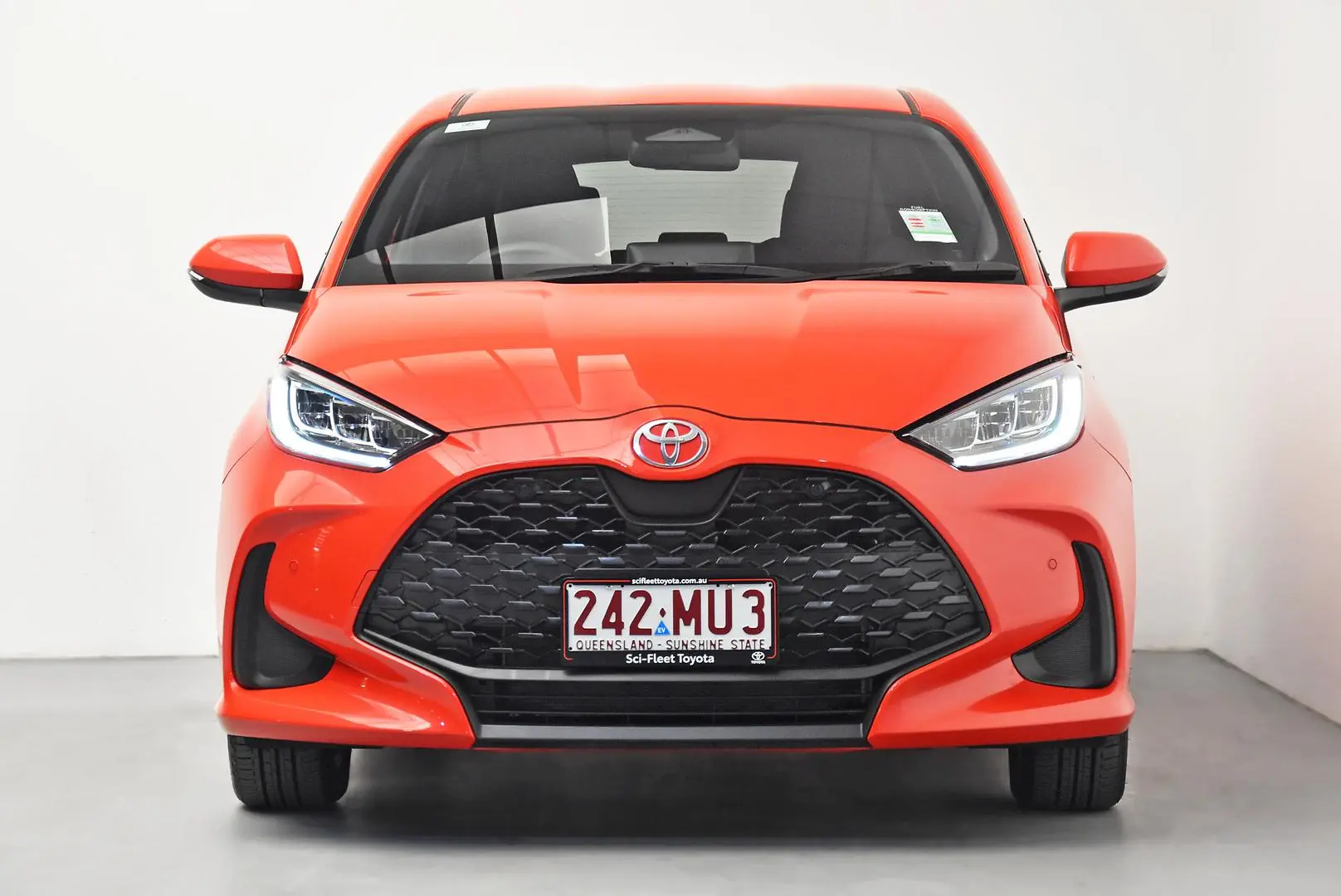 2025 Toyota Yaris Gallery Image 2