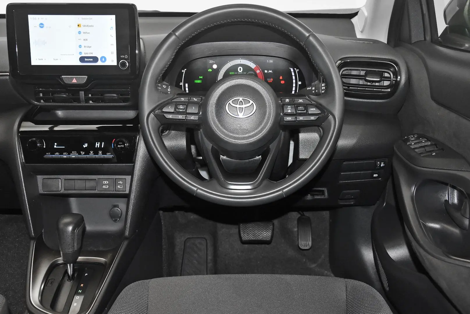 2024 Toyota Yaris Cross Gallery Image 15