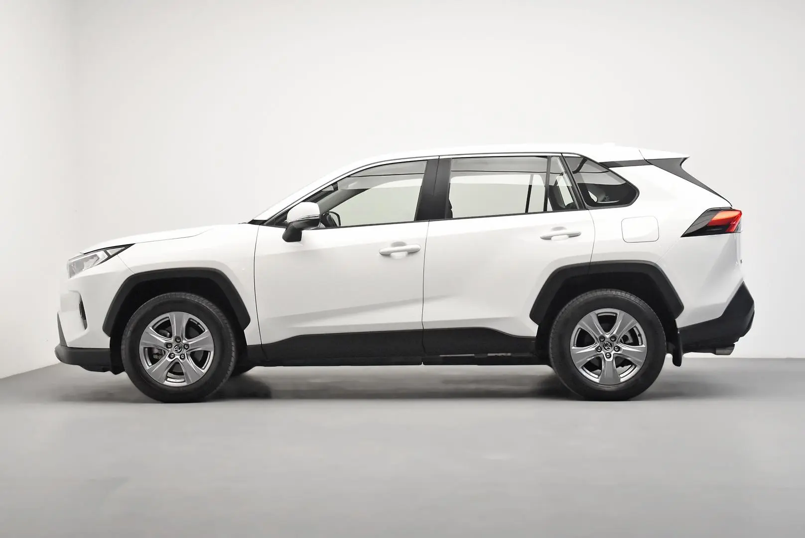 2022 Toyota Rav4 Gallery Image 4