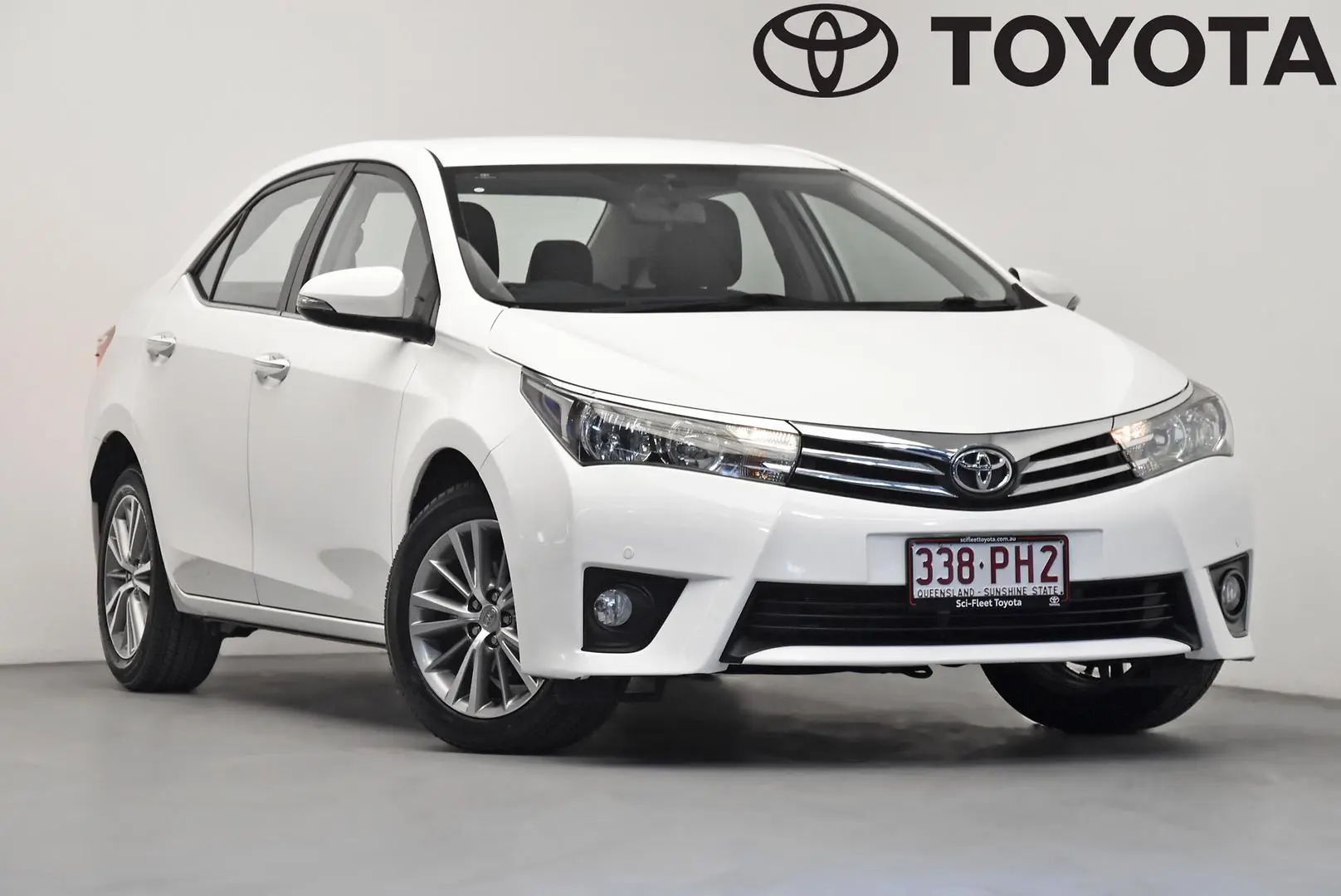 2015 Toyota Corolla Gallery Image 1