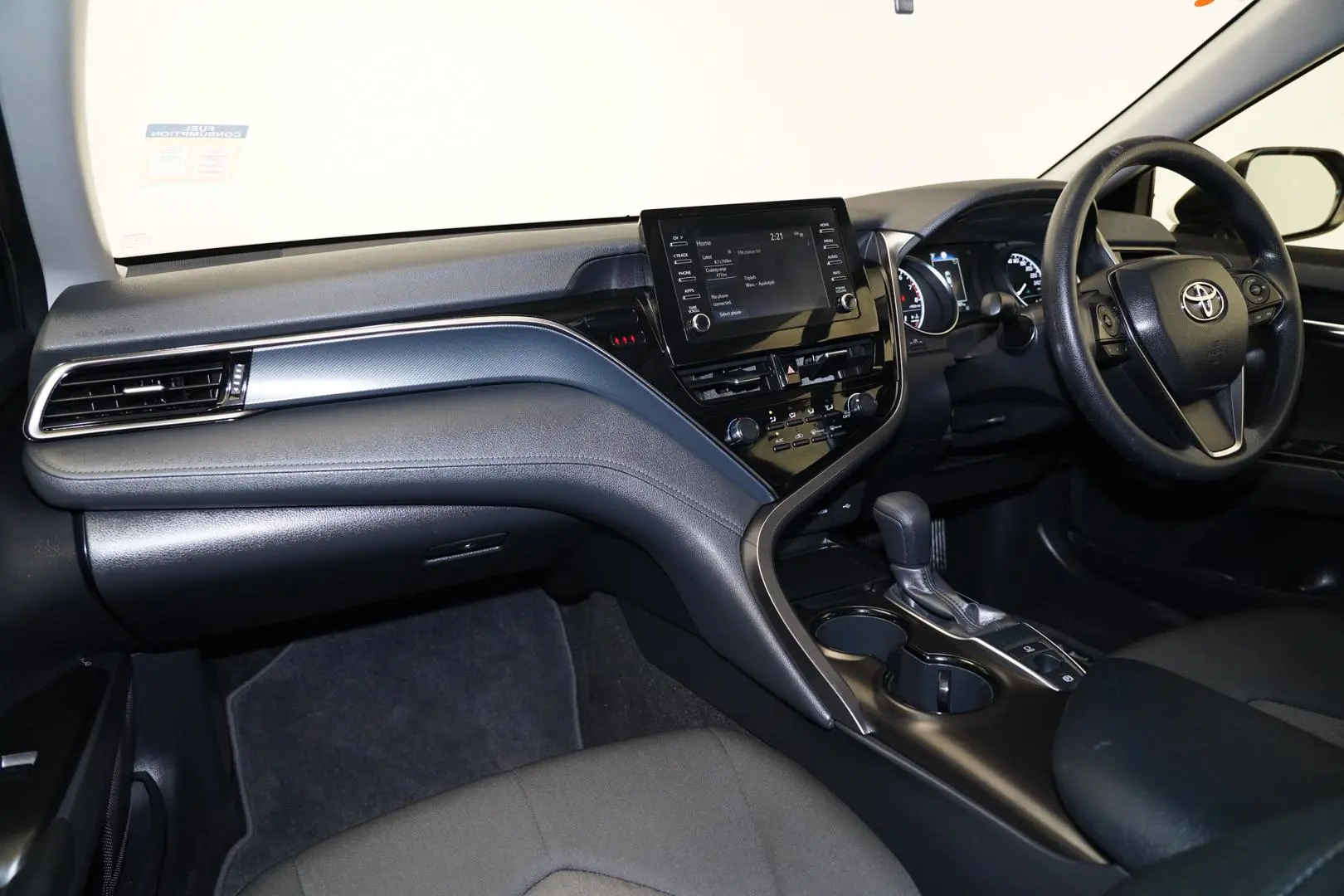 2024 Toyota Camry Gallery Image 9