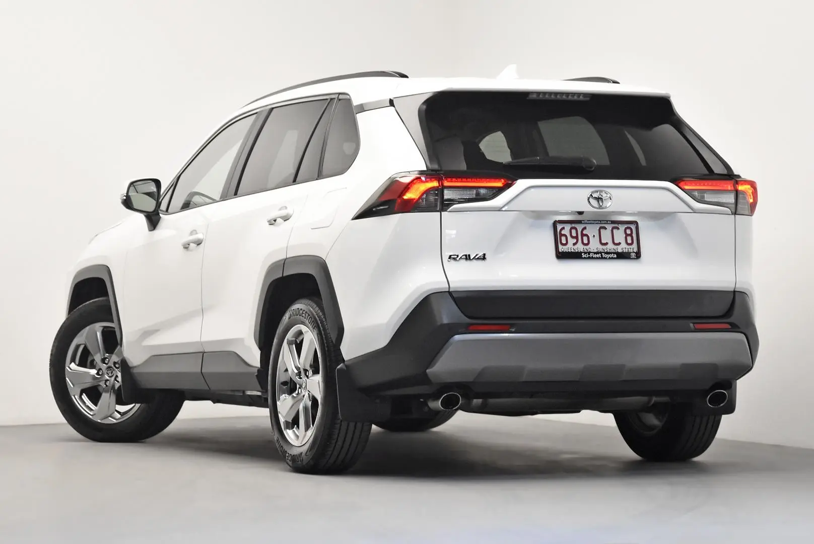 2021 Toyota RAV4 Gallery Image 5