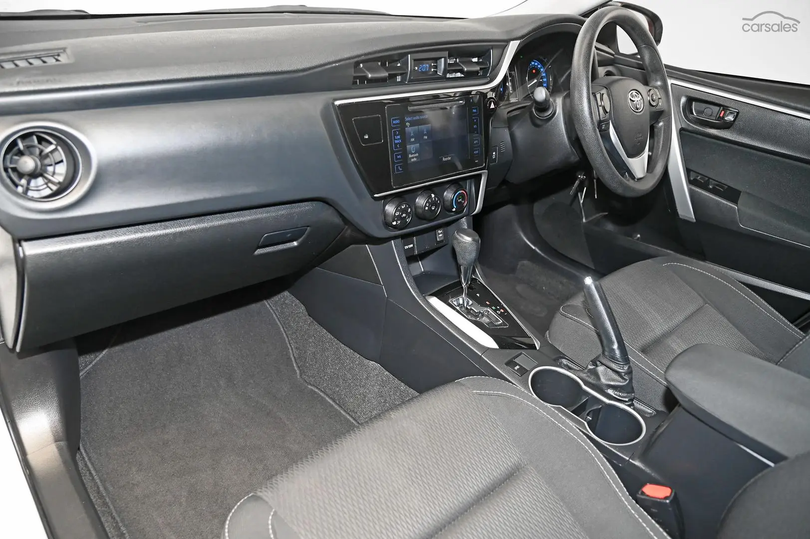 2019 Toyota Corolla Image 16