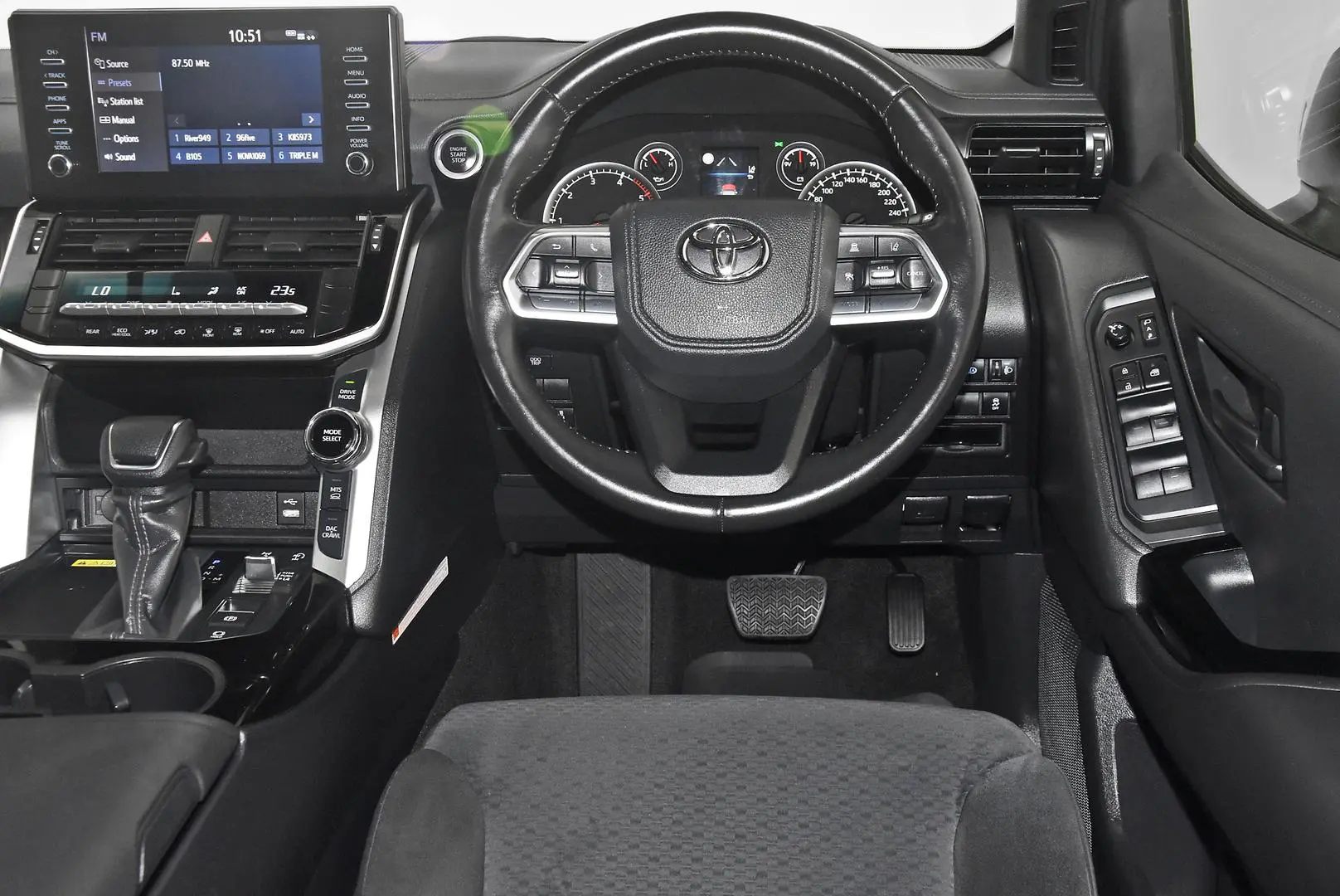 2024 Toyota Landcruiser Gallery Image 13