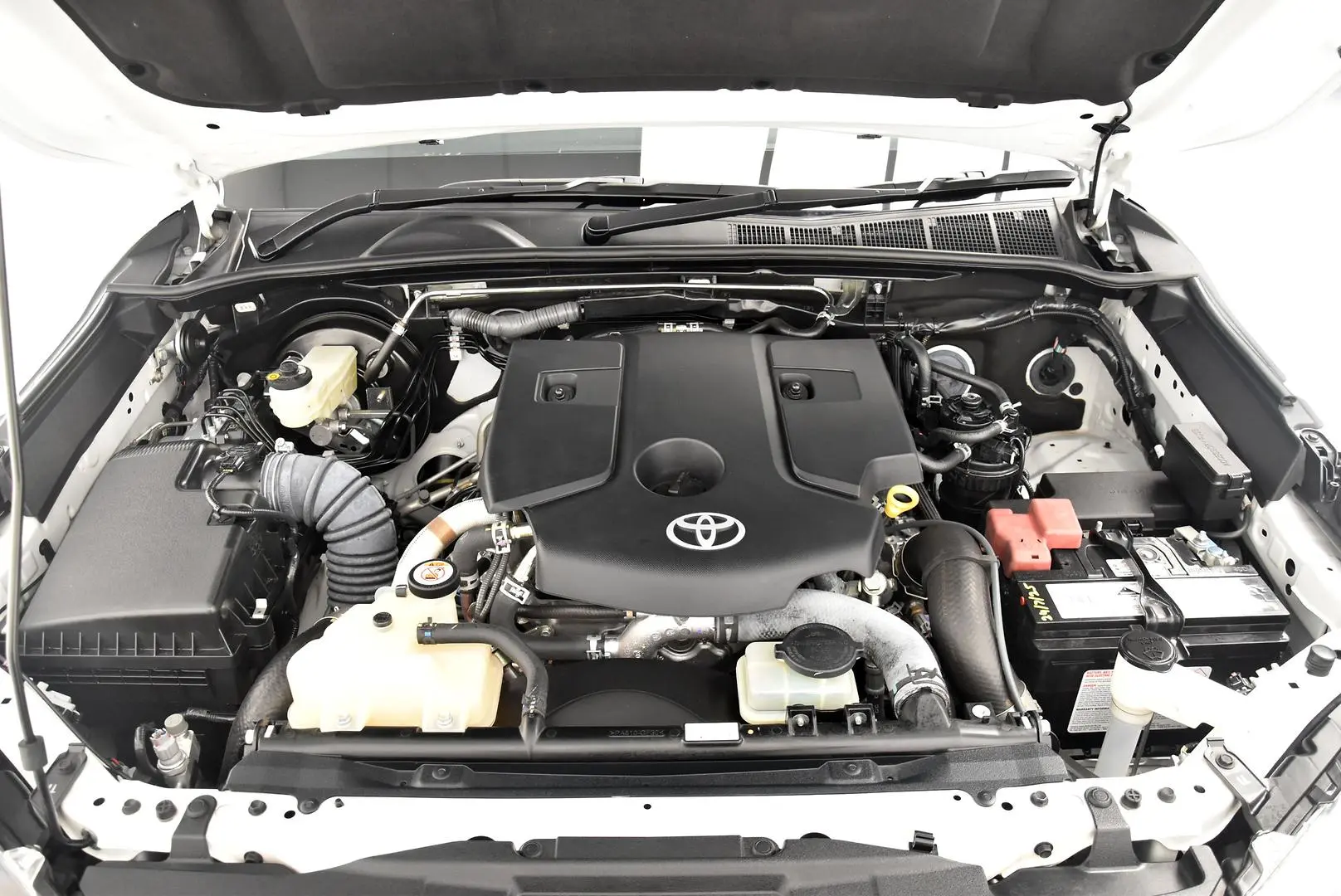 2023 Toyota Hilux Gallery Image 21