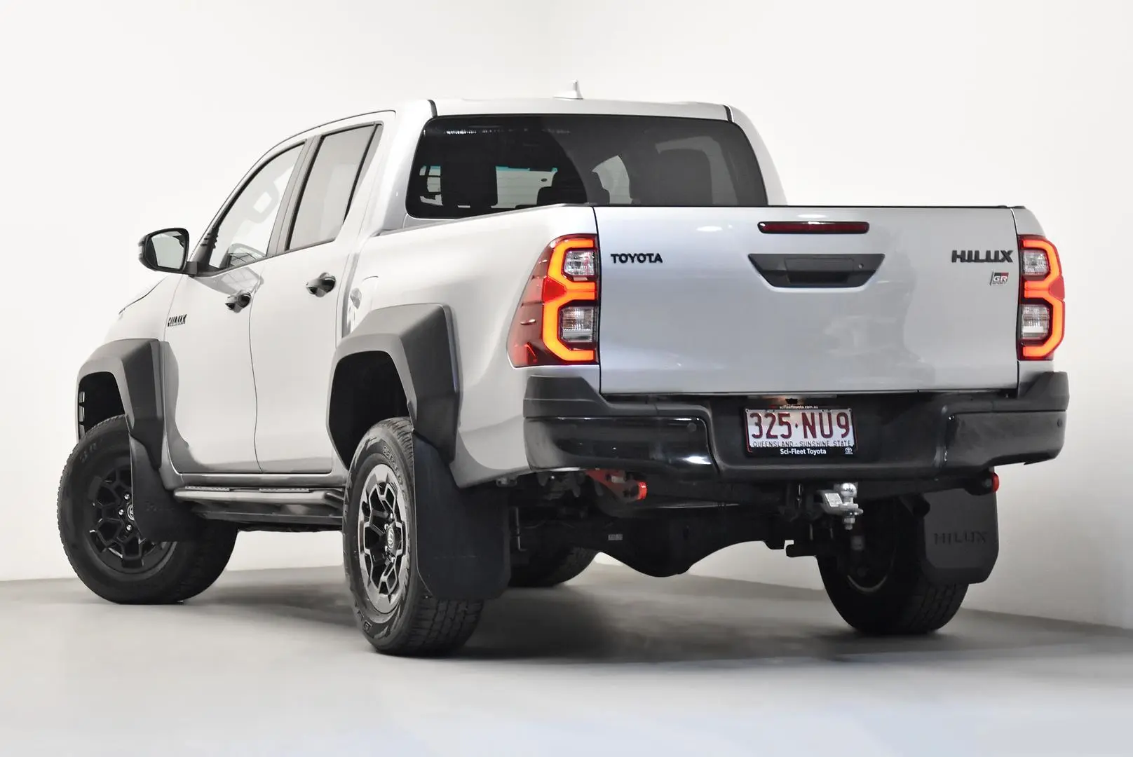 2024 Toyota Hilux Gallery Image 5