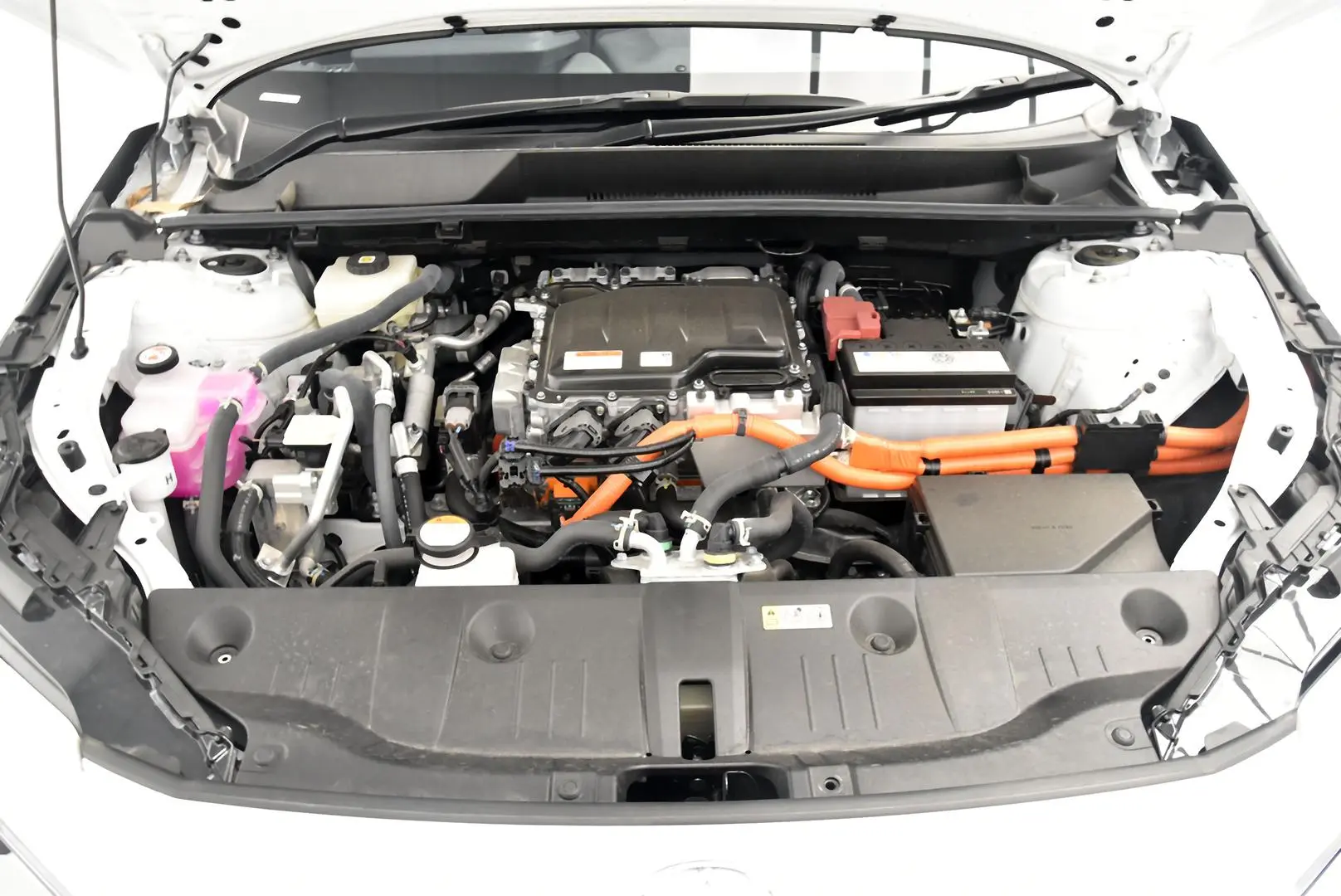 2024 Toyota bZ4X Gallery Image 23