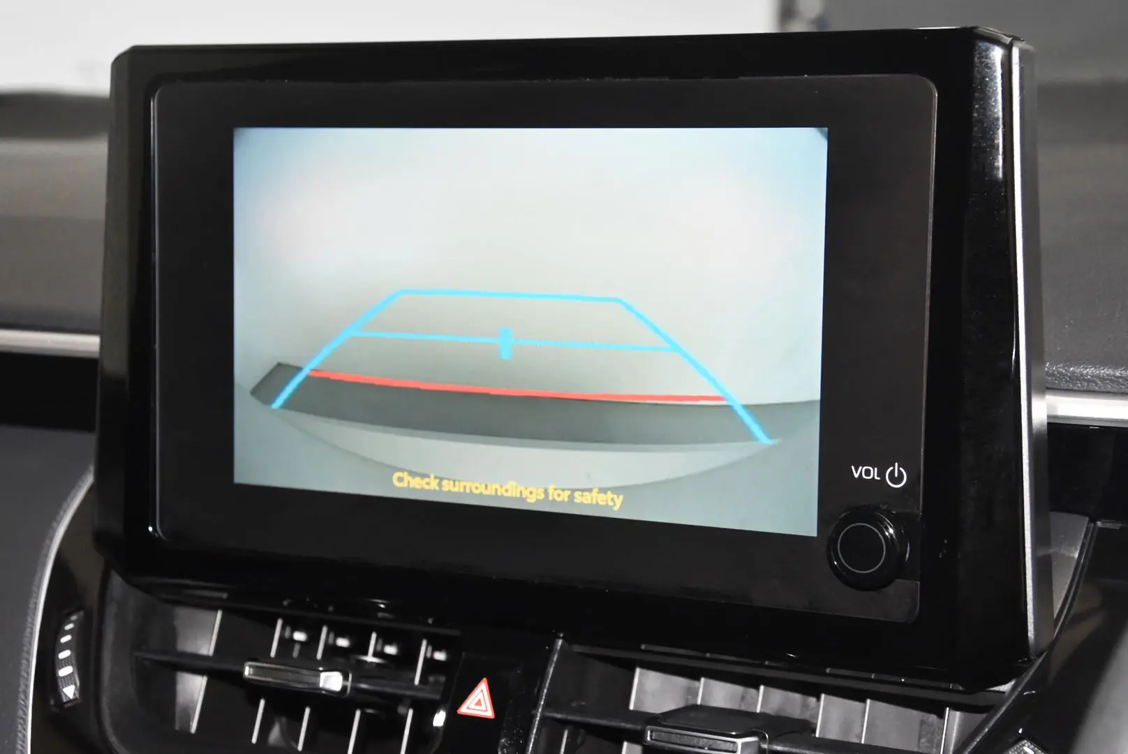 2025 Toyota Corolla Gallery Image 13