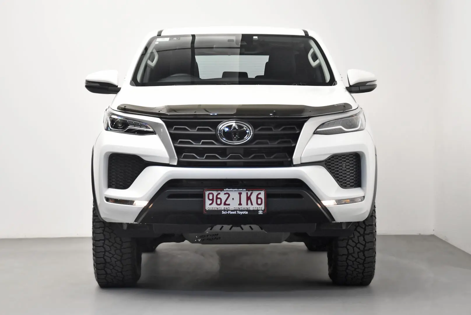 2023 Toyota Fortuner Gallery Image 2