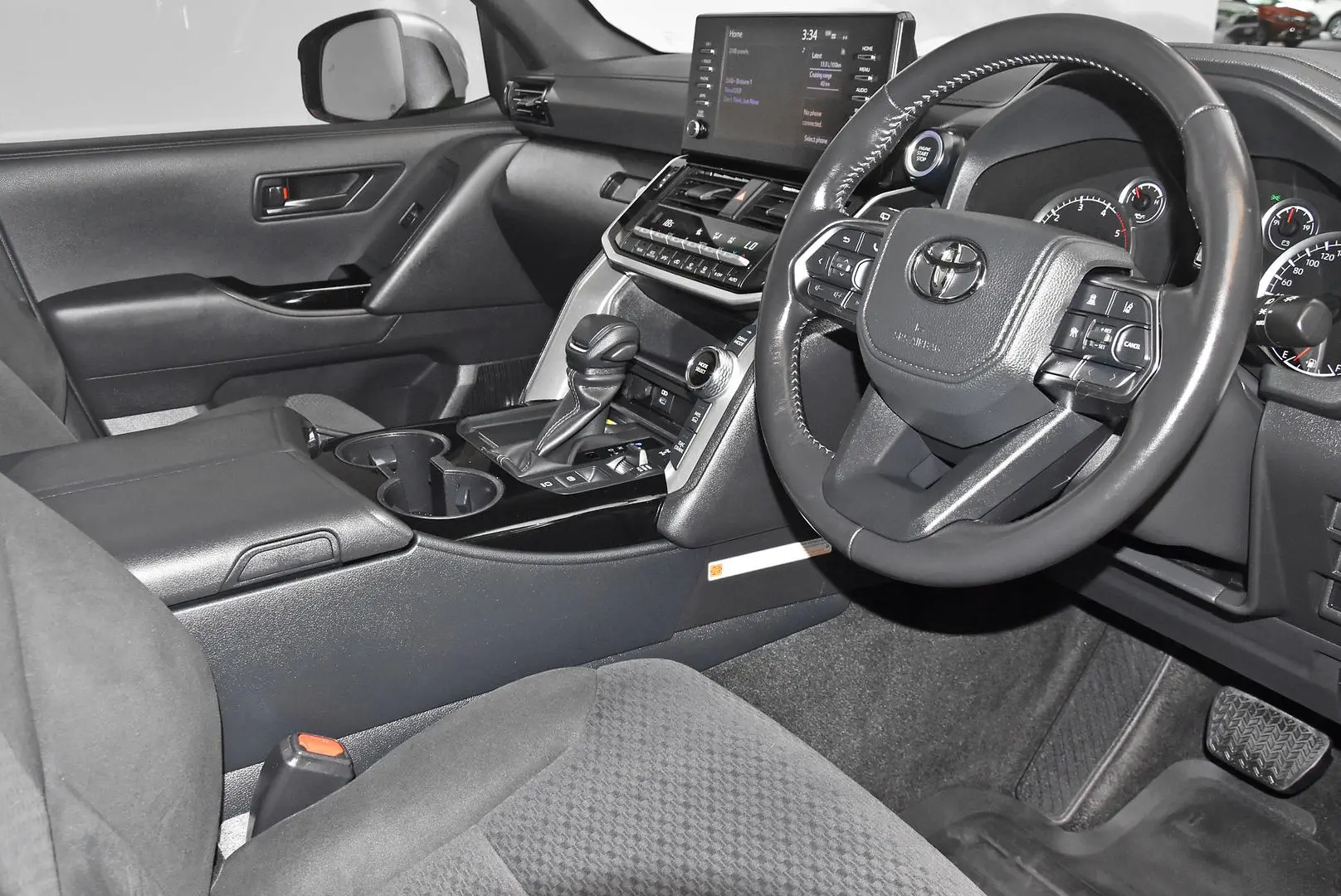 2022 Toyota Landcruiser Gallery Image 7