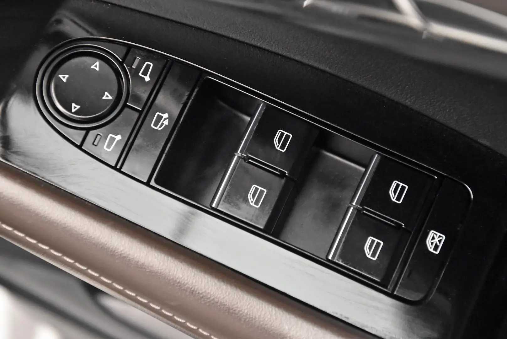 2020 Mazda CX-30 Gallery Image 9