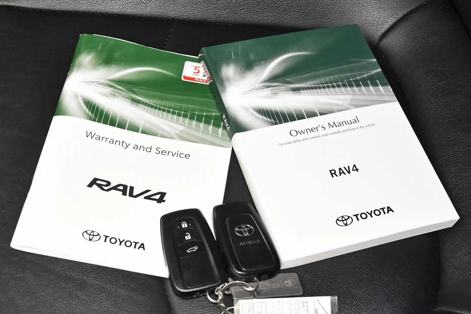 2020 Toyota RAV4 Gallery Image 21