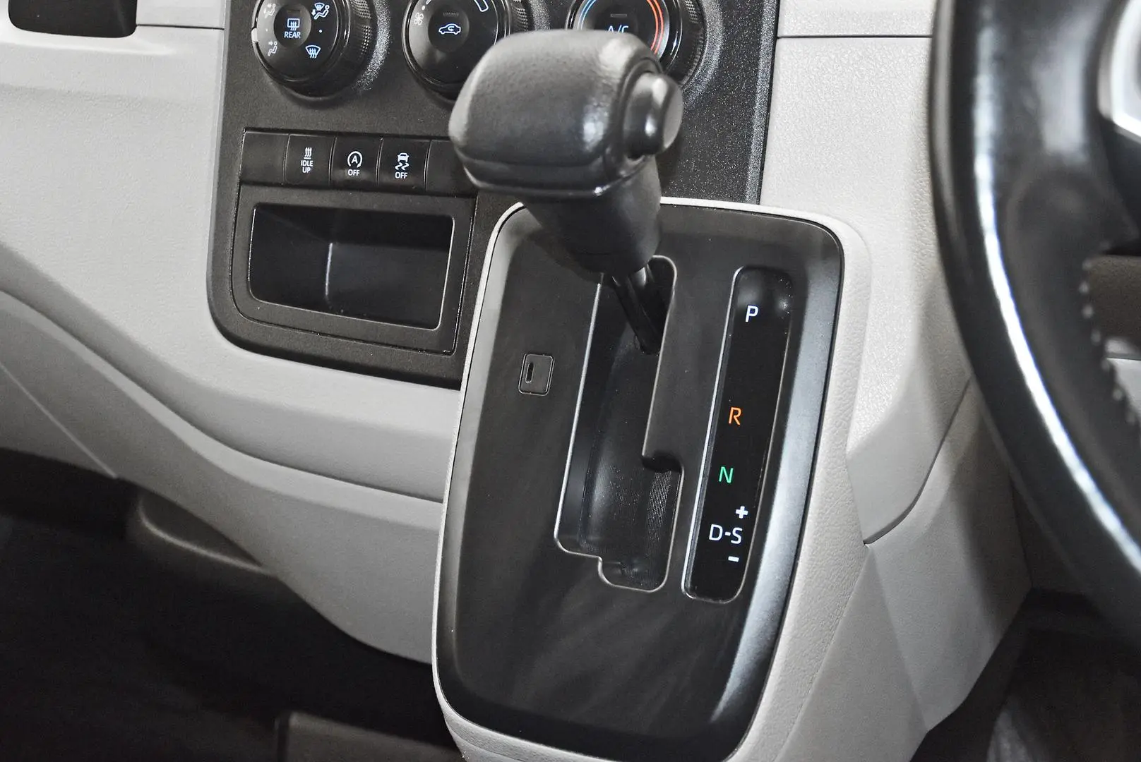 2023 Toyota Hiace Gallery Image 13