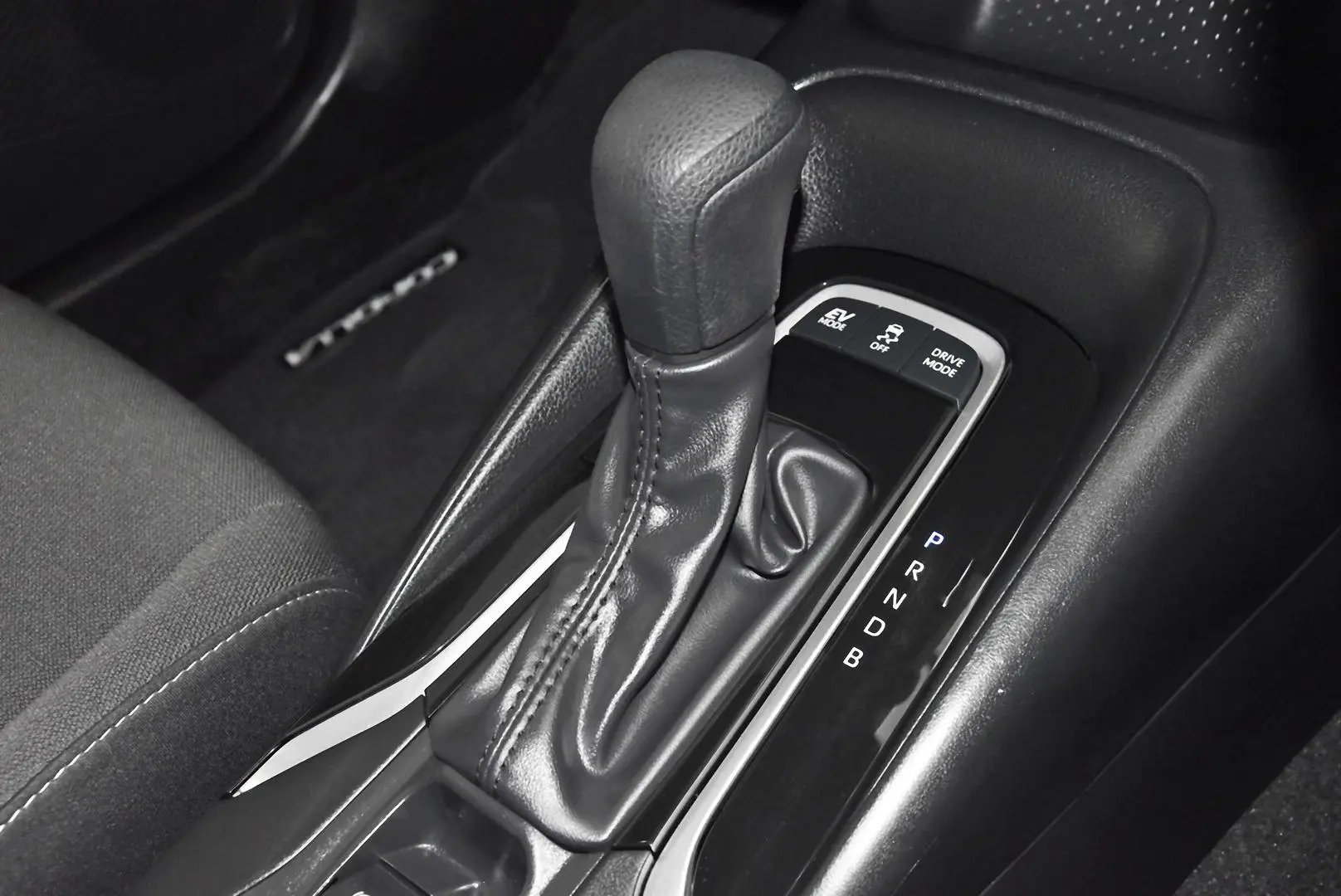 2025 Toyota Corolla Gallery Image 14