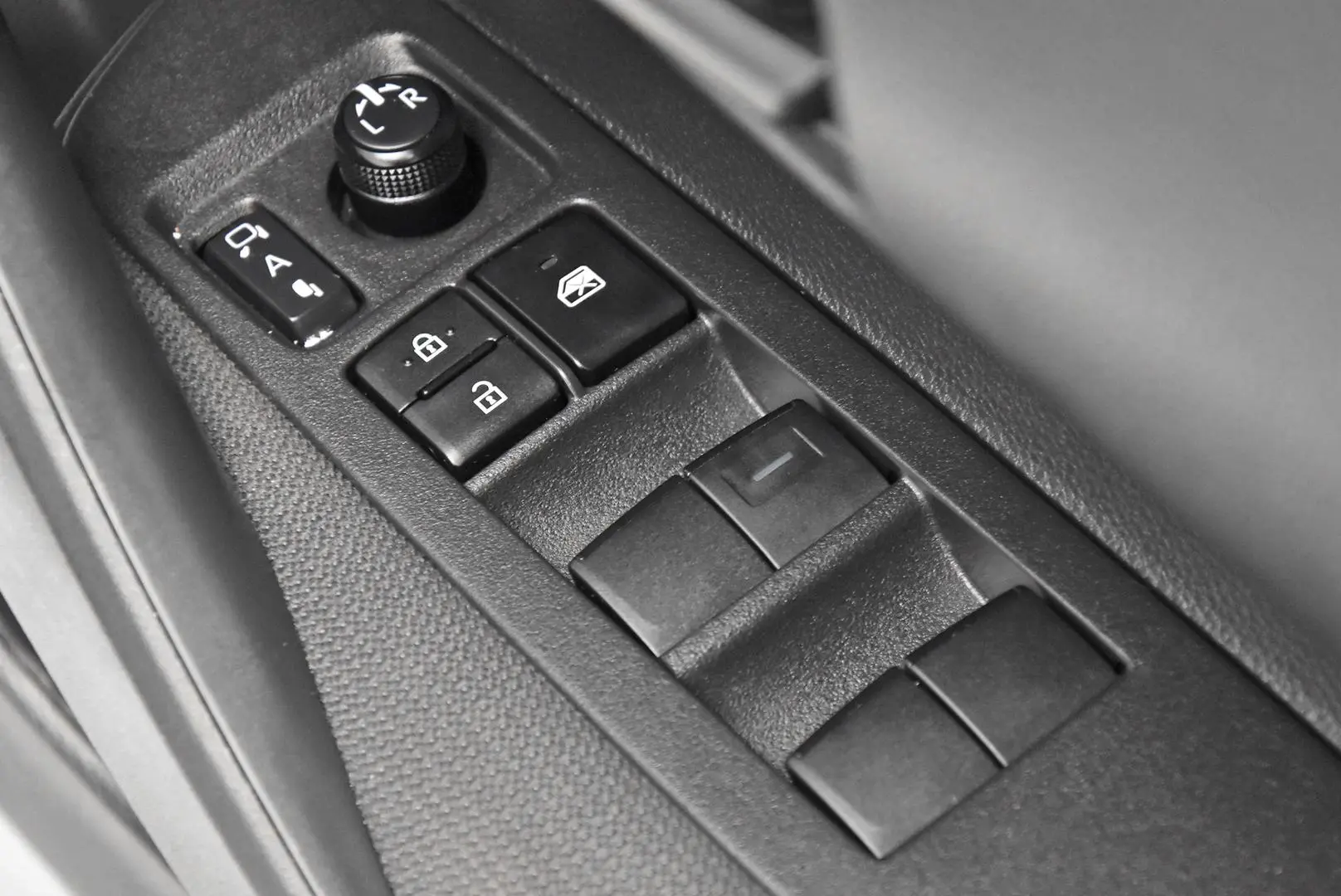 2024 Toyota Corolla Gallery Image 10