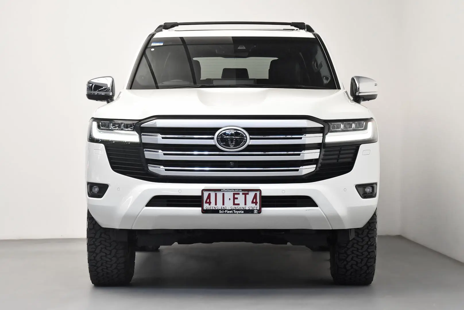 2022 Toyota Landcruiser Gallery Image 2