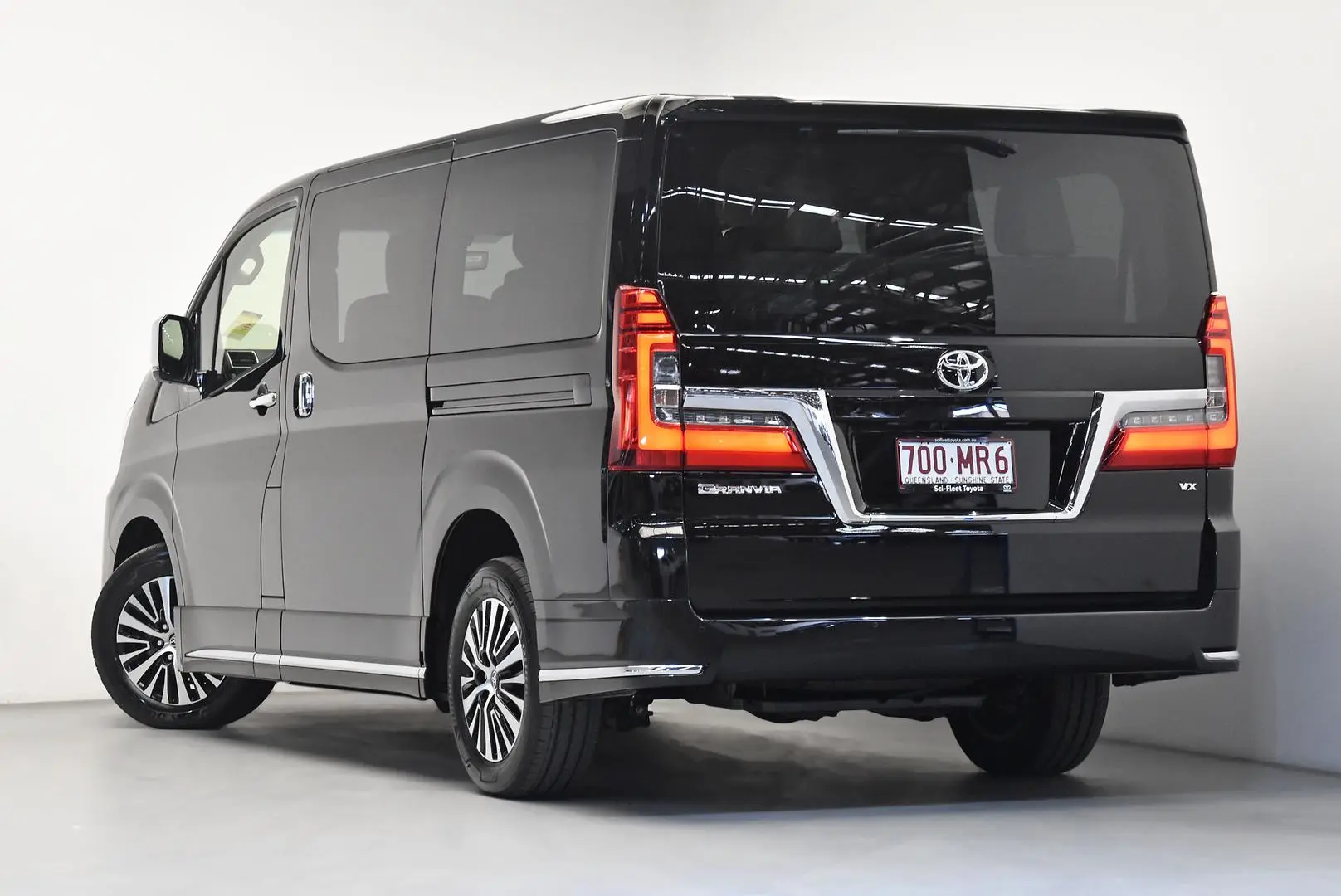 2025 Toyota Granvia Gallery Image 5