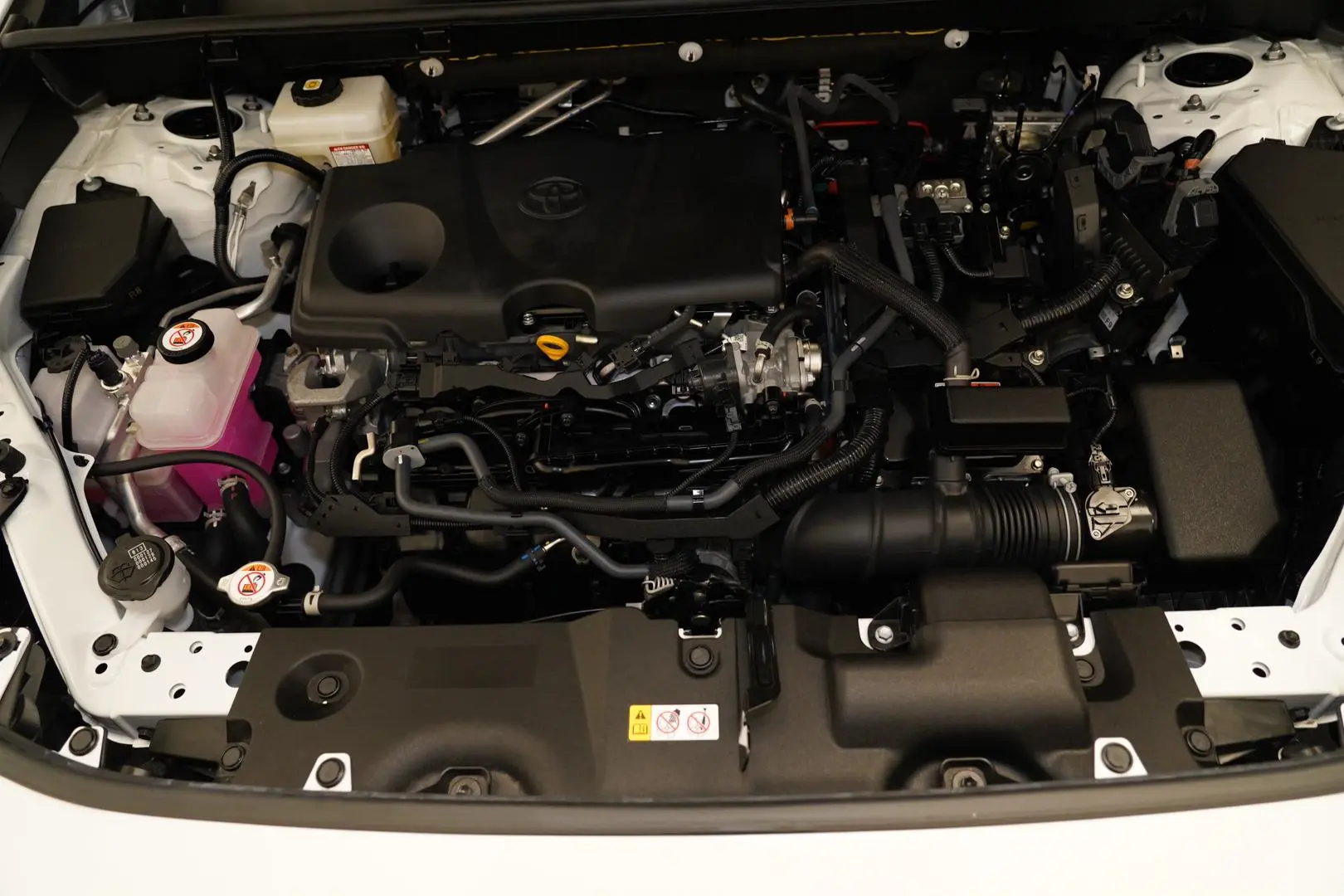 2024 Toyota RAV4 Gallery Image 23